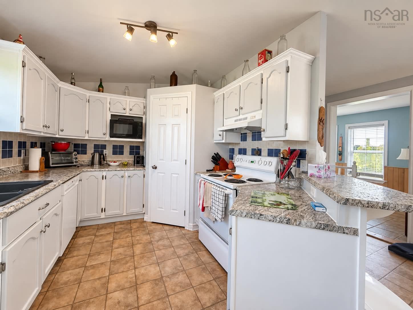 $429,500.00: 950 Brule Shore Road, Brule