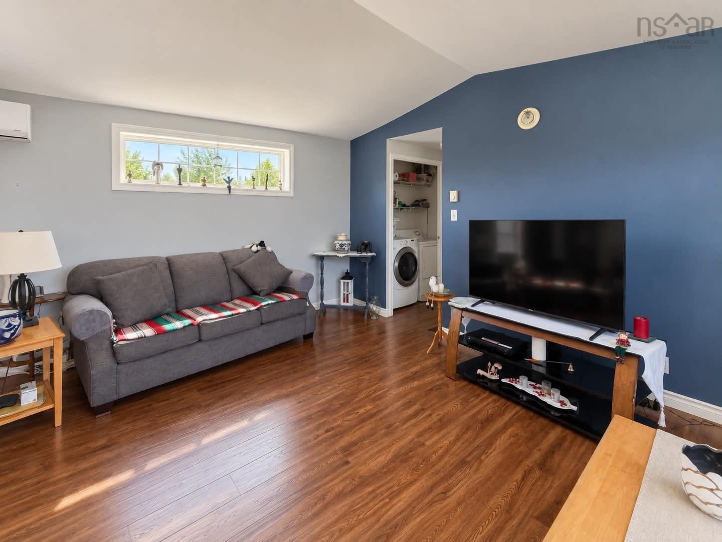$429,500.00: 950 Brule Shore Road, Brule