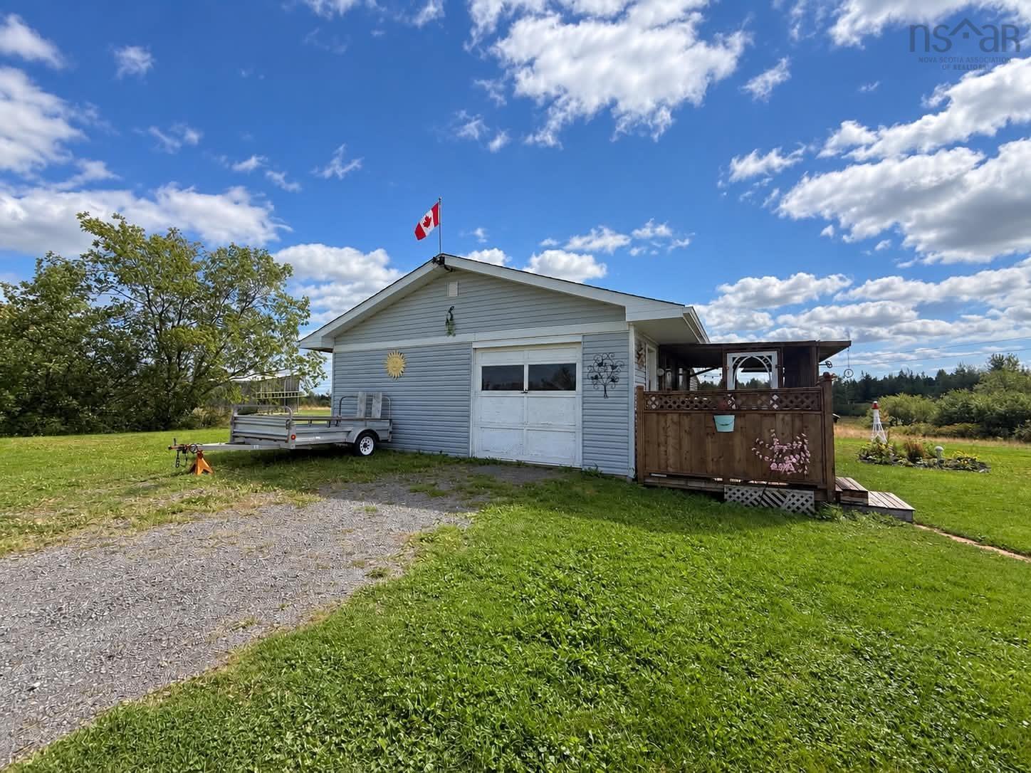 $429,500.00: 950 Brule Shore Road, Brule
