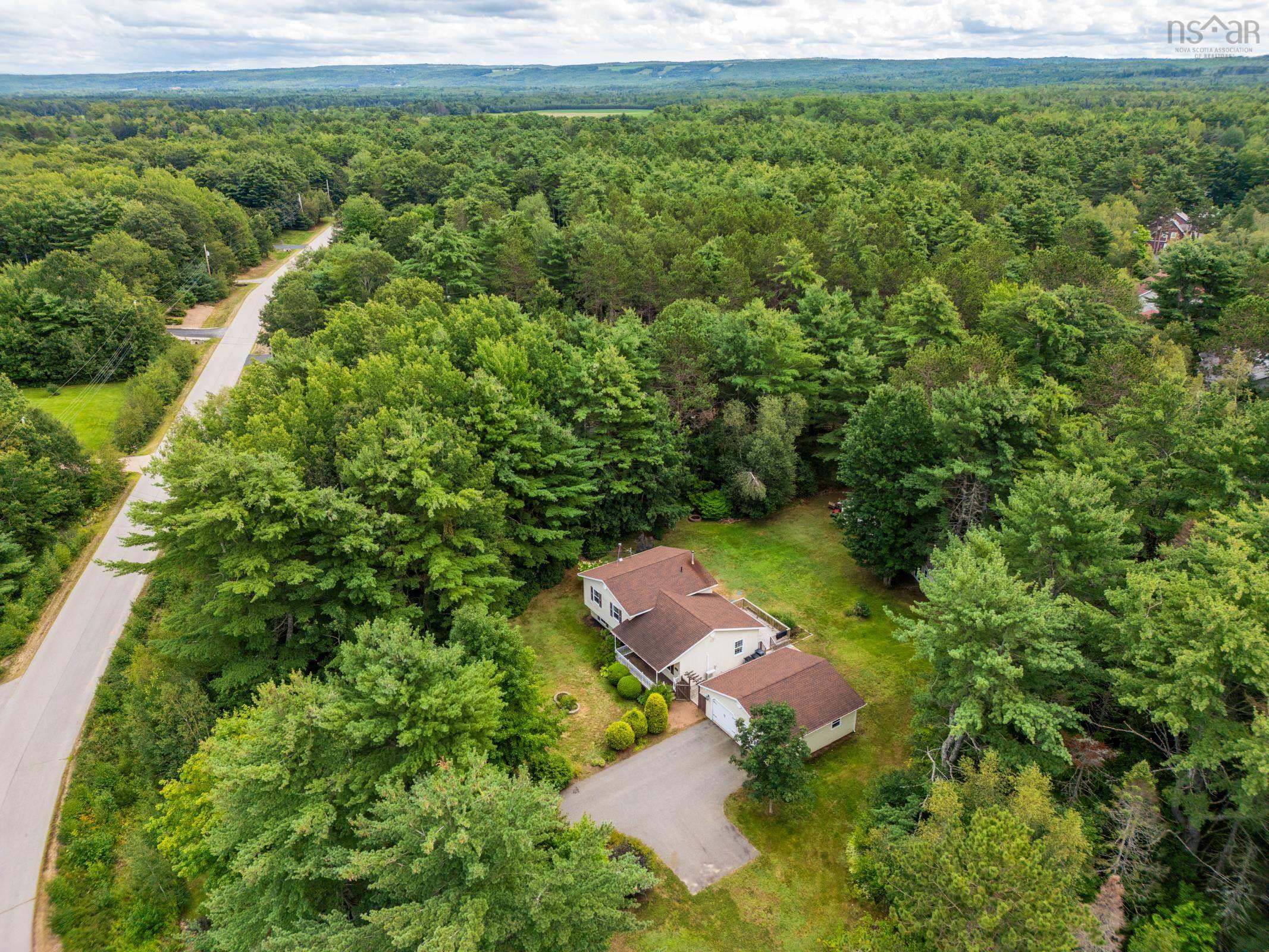 $515,000.00: 131 DR LEWIS JOHNSTON STREET, South Farmington
