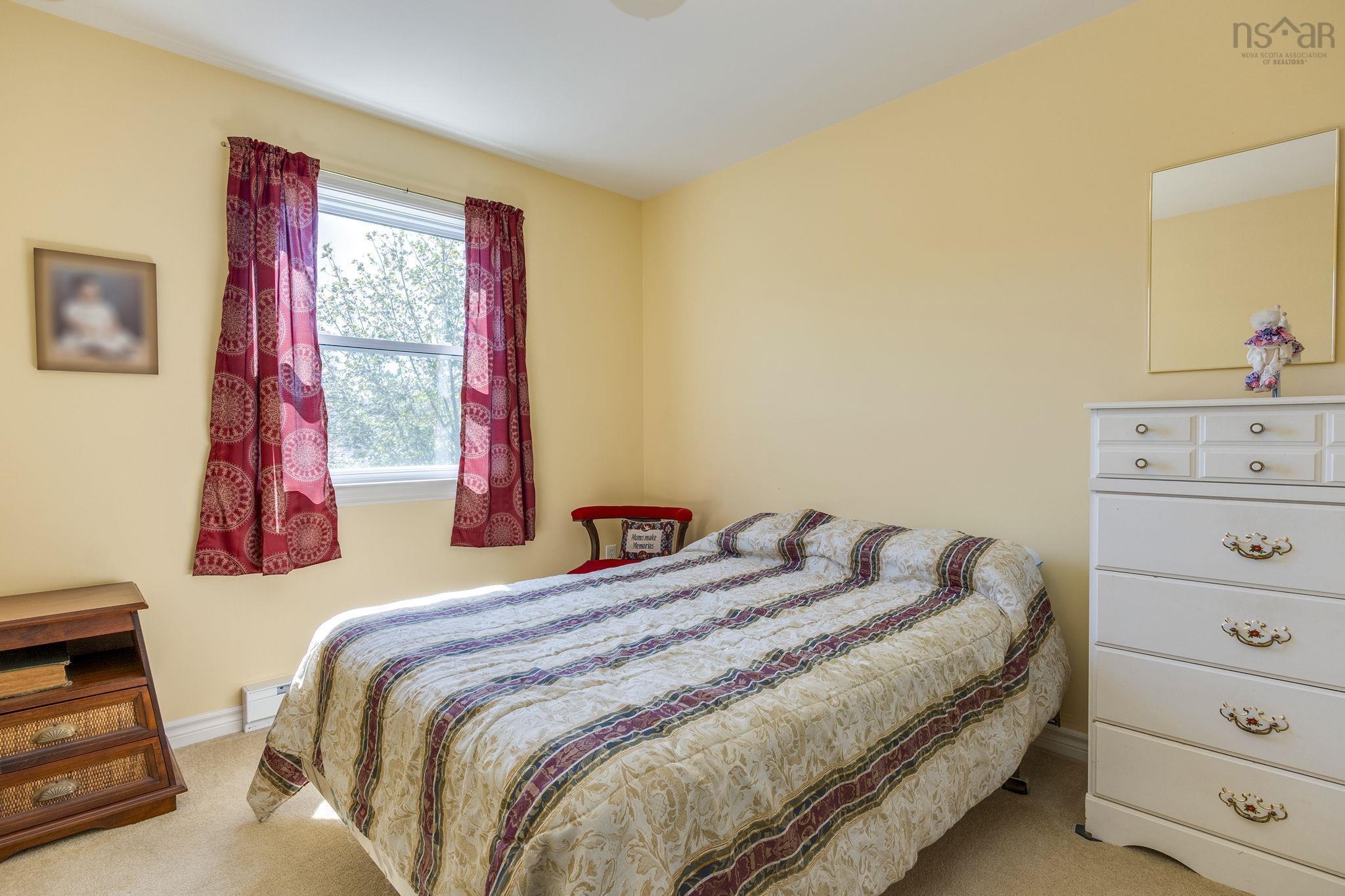 $609,900.00: 76 Outrigger Crescent, Halifax