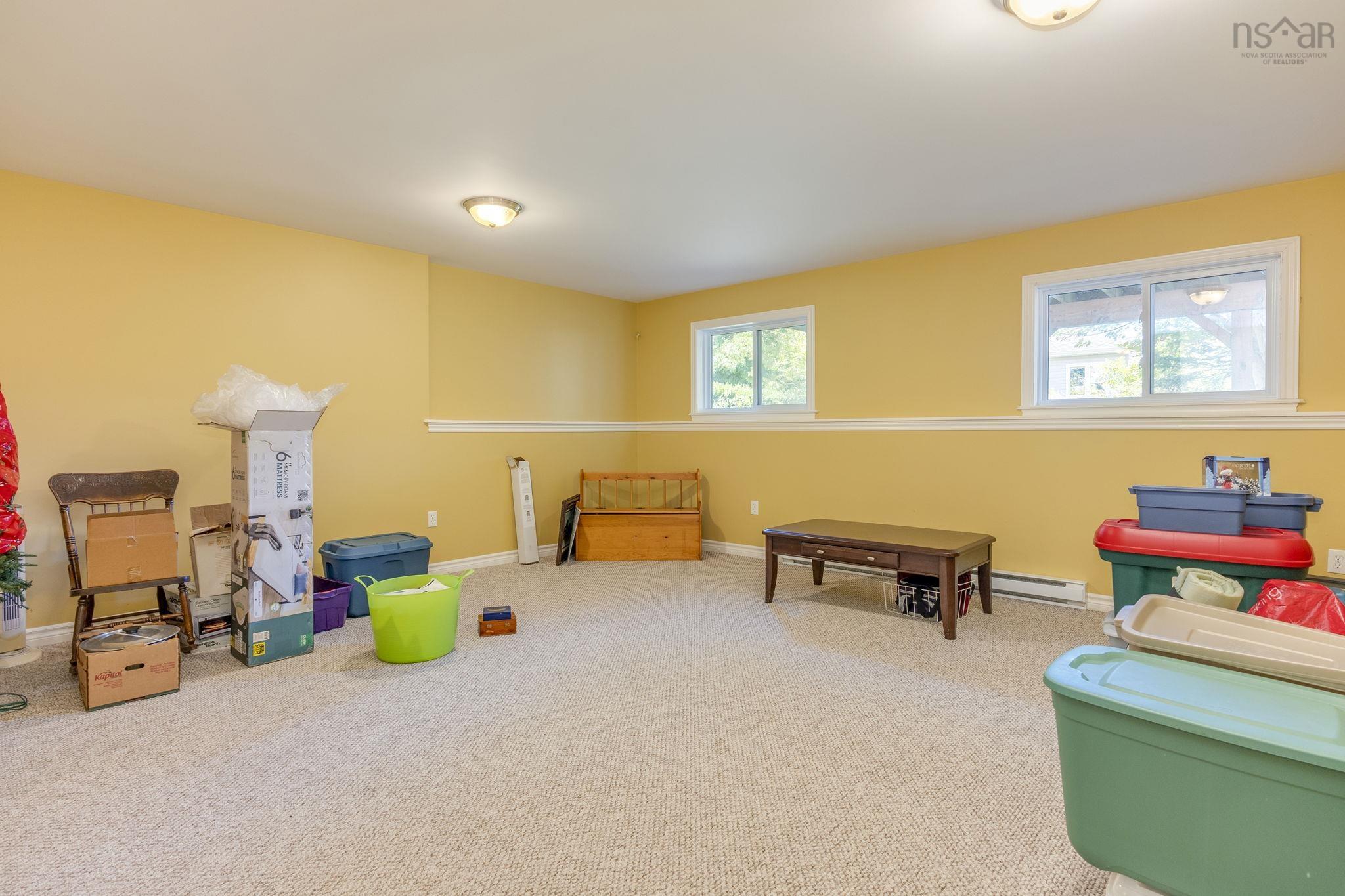 $609,900.00: 76 Outrigger Crescent, Halifax