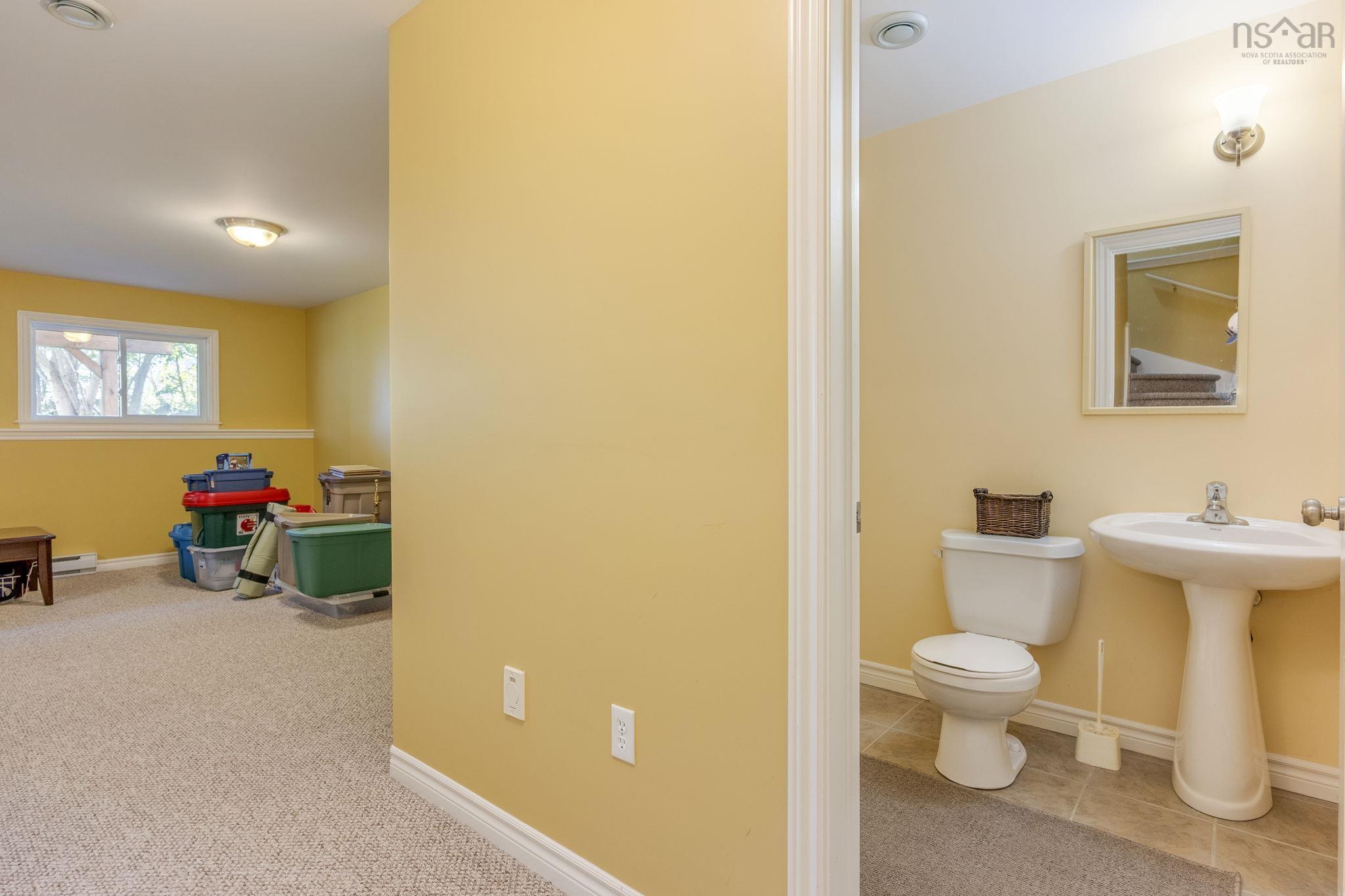 $609,900.00: 76 Outrigger Crescent, Halifax