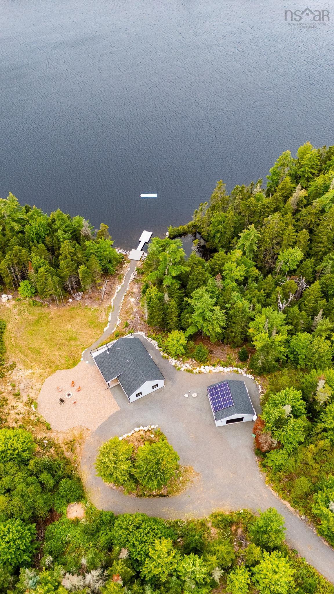 $649,000.00: 411 Granite Lane, Aylesford Lake