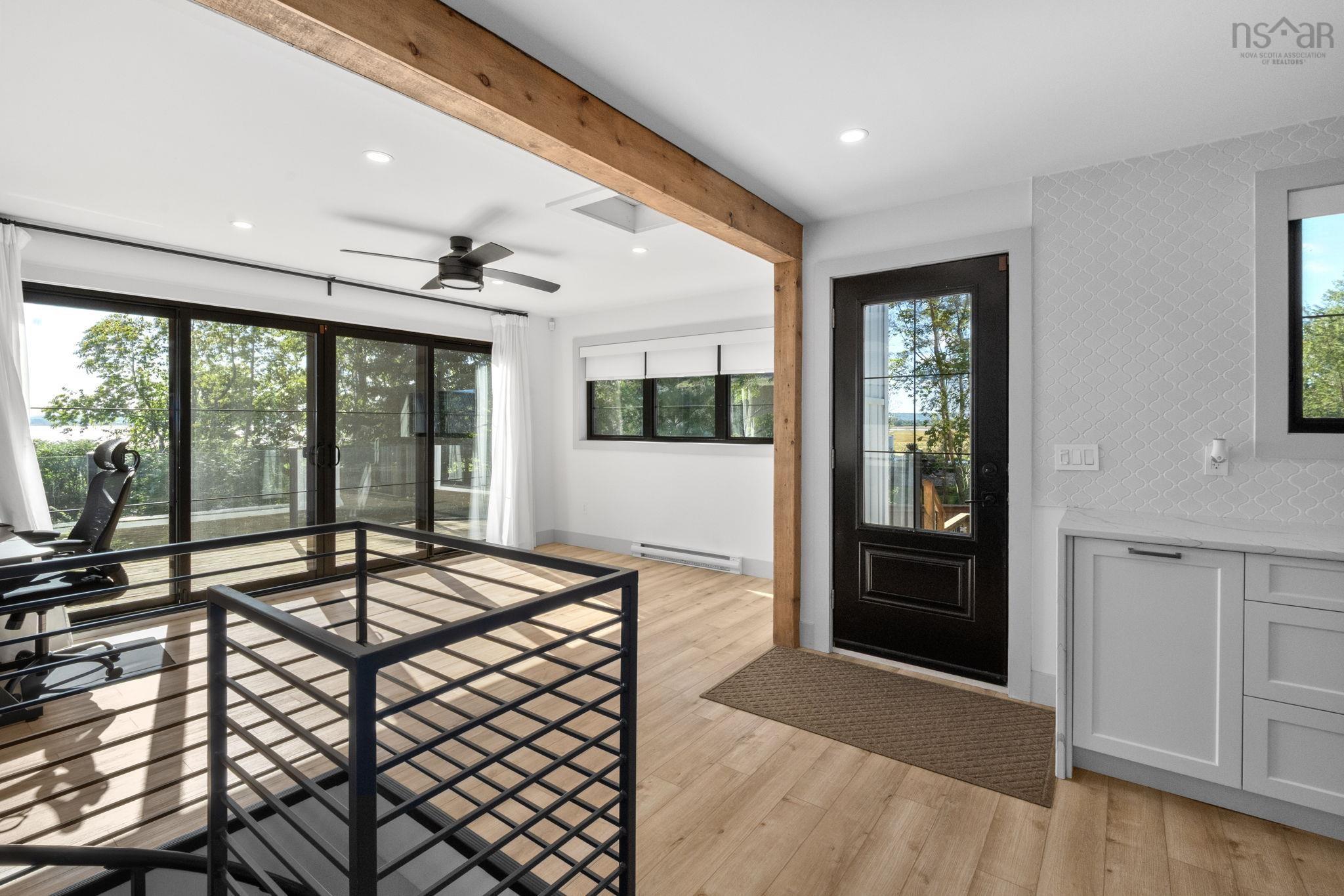 $849,900.00: 504 Porters Point Branch Road, Lower Canard