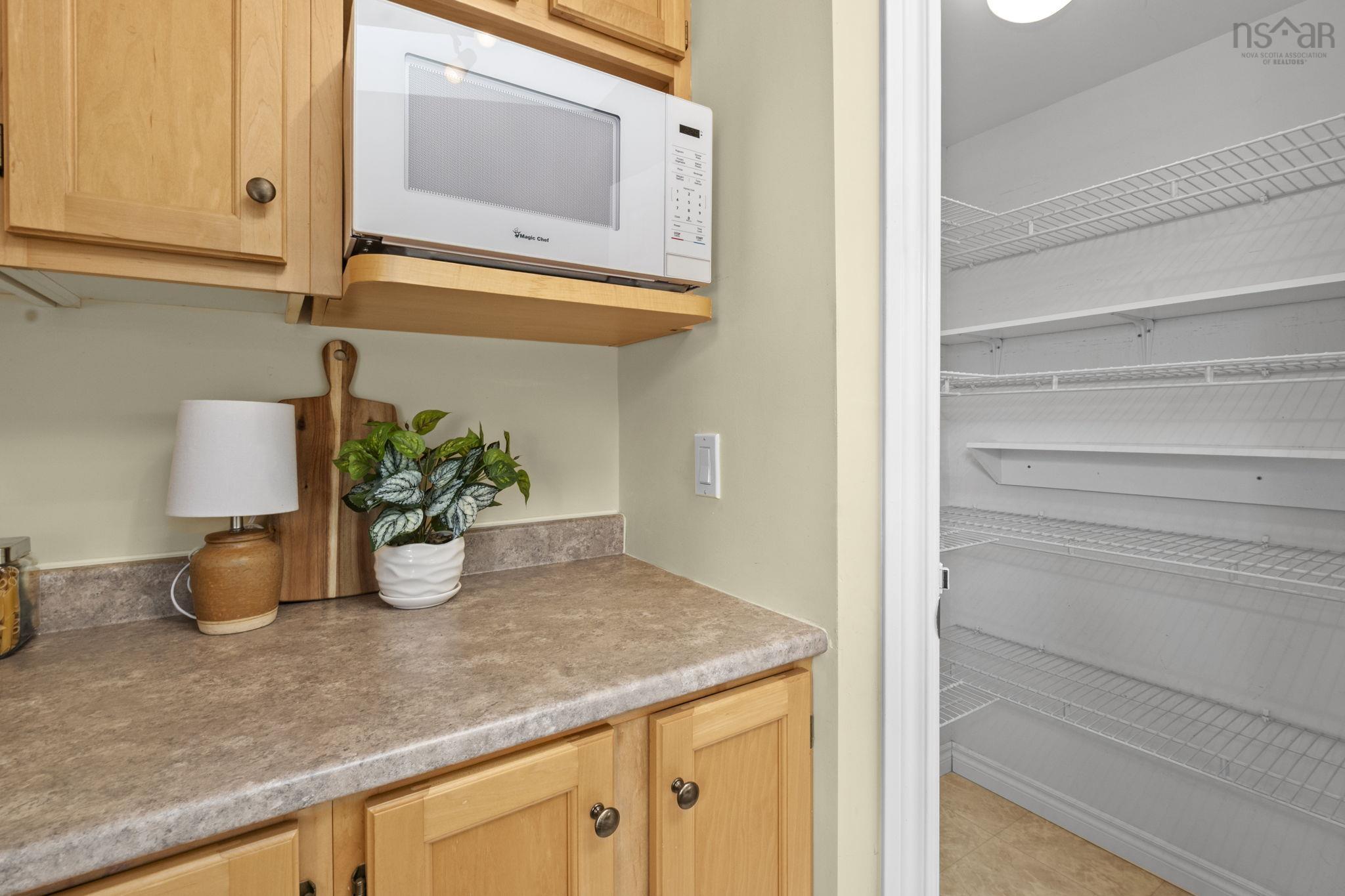 $236,000.00: 33 Commodore Court, New Minas