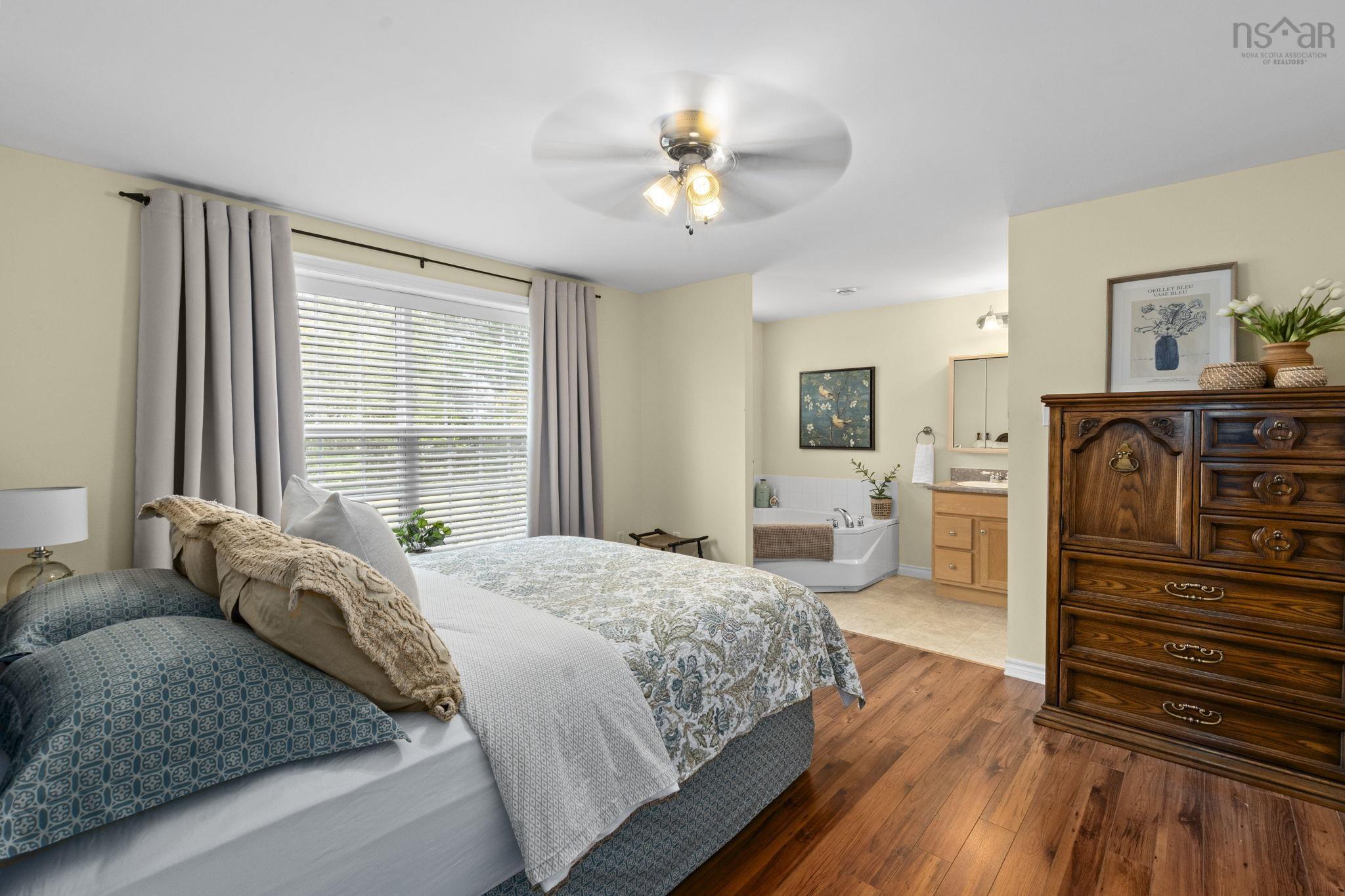 $236,000.00: 33 Commodore Court, New Minas