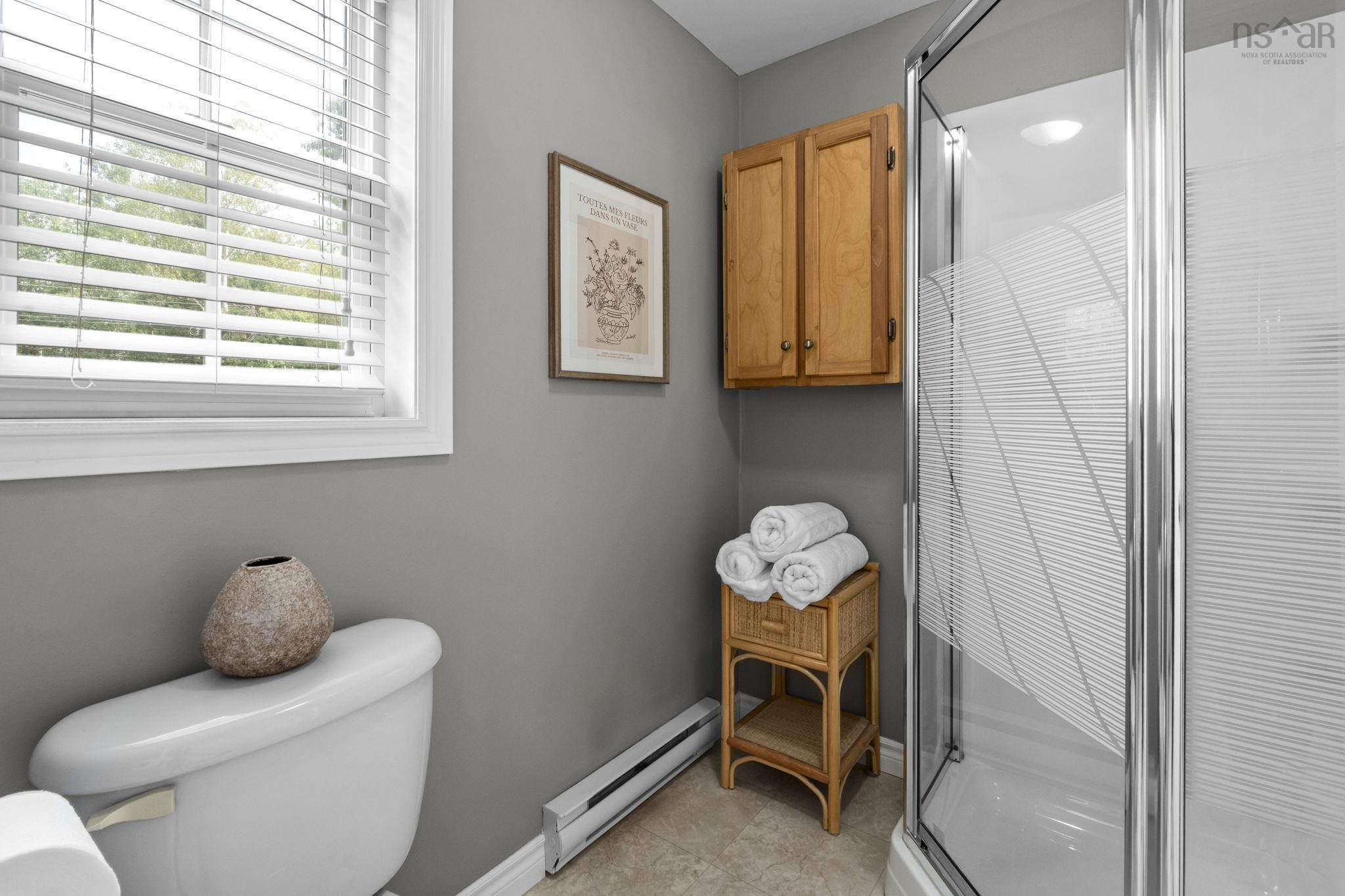 $236,000.00: 33 Commodore Court, New Minas