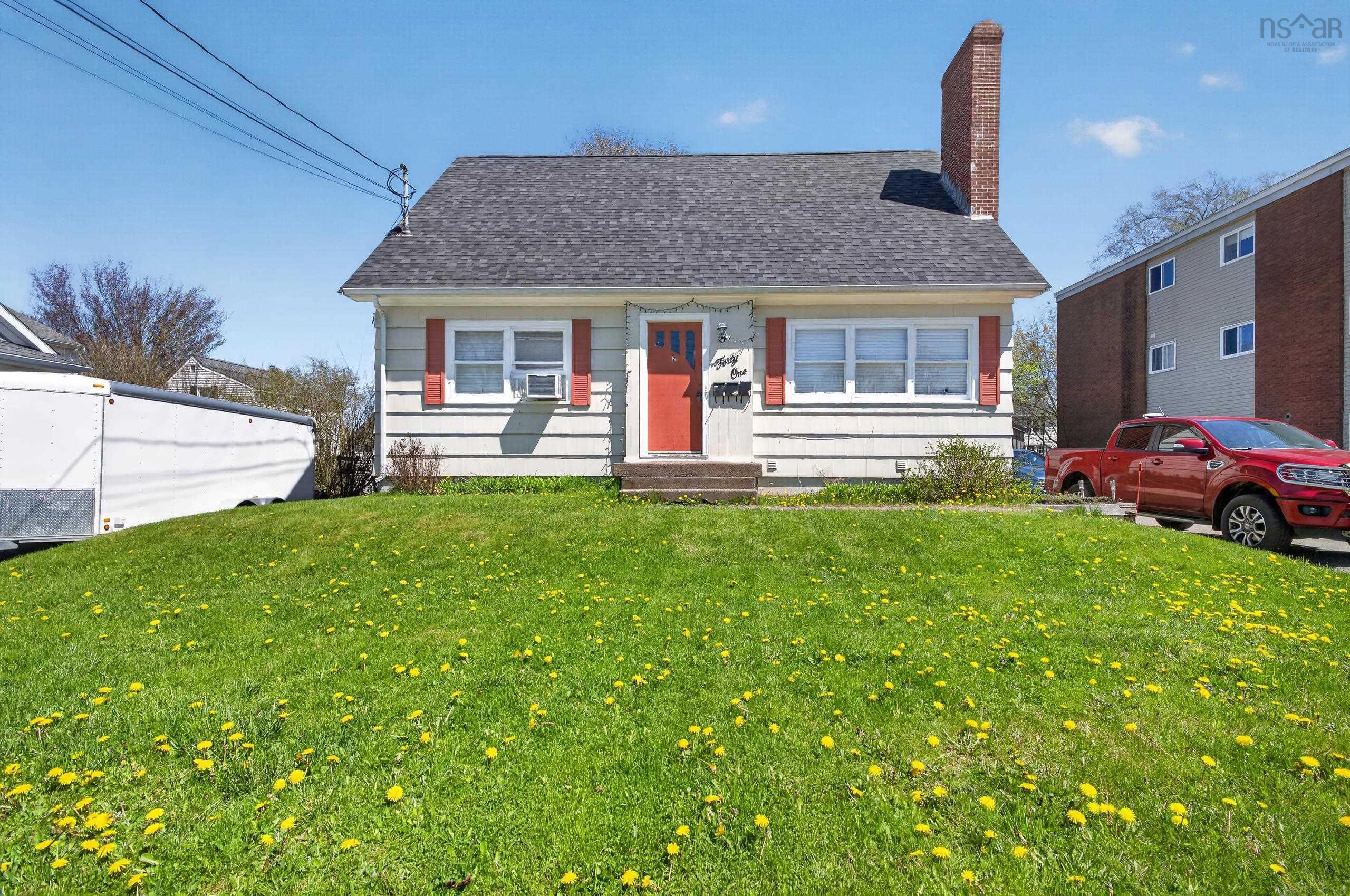 $359,900.00: 41 Park Street, Truro