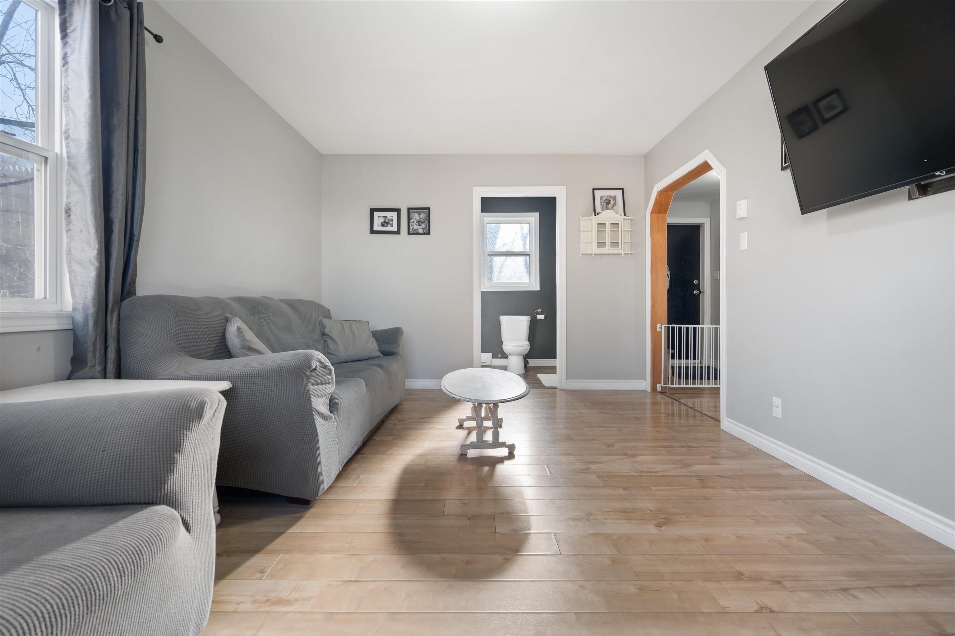 $215,000.00: 5 Forge Street, Trenton