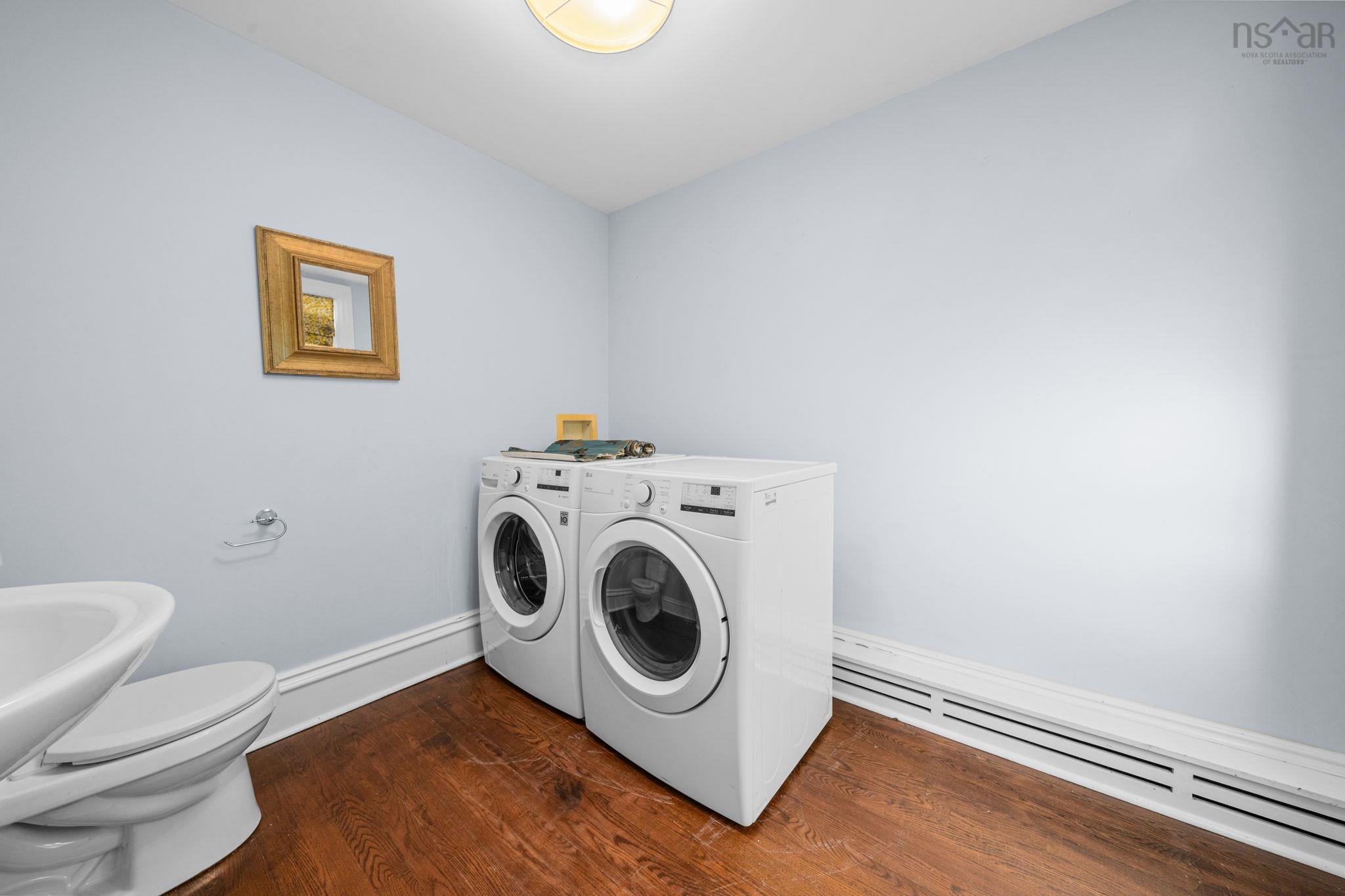 $769,900.00: 2615 Fuller Terrace, Halifax