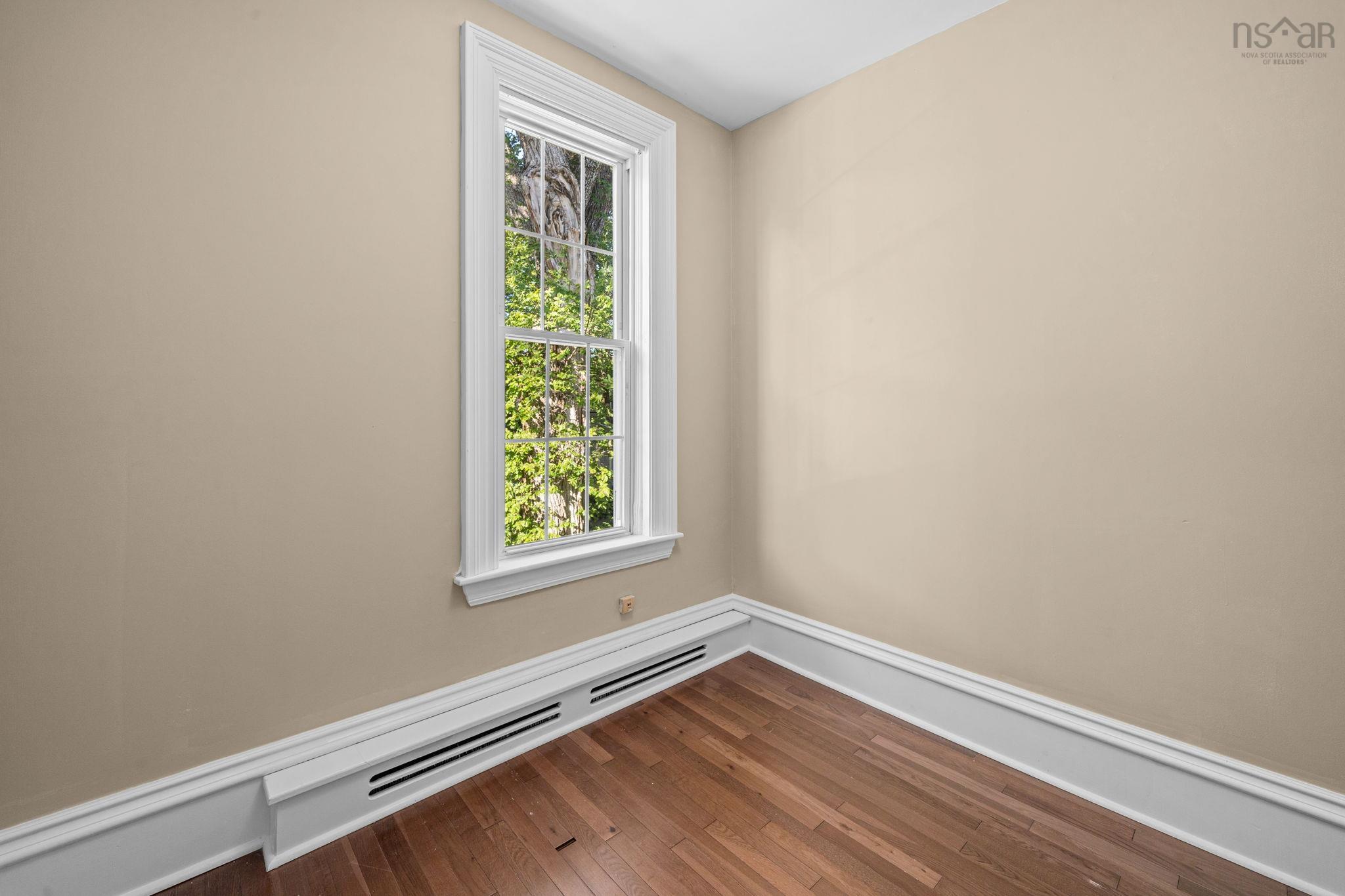 $769,900.00: 2615 Fuller Terrace, Halifax