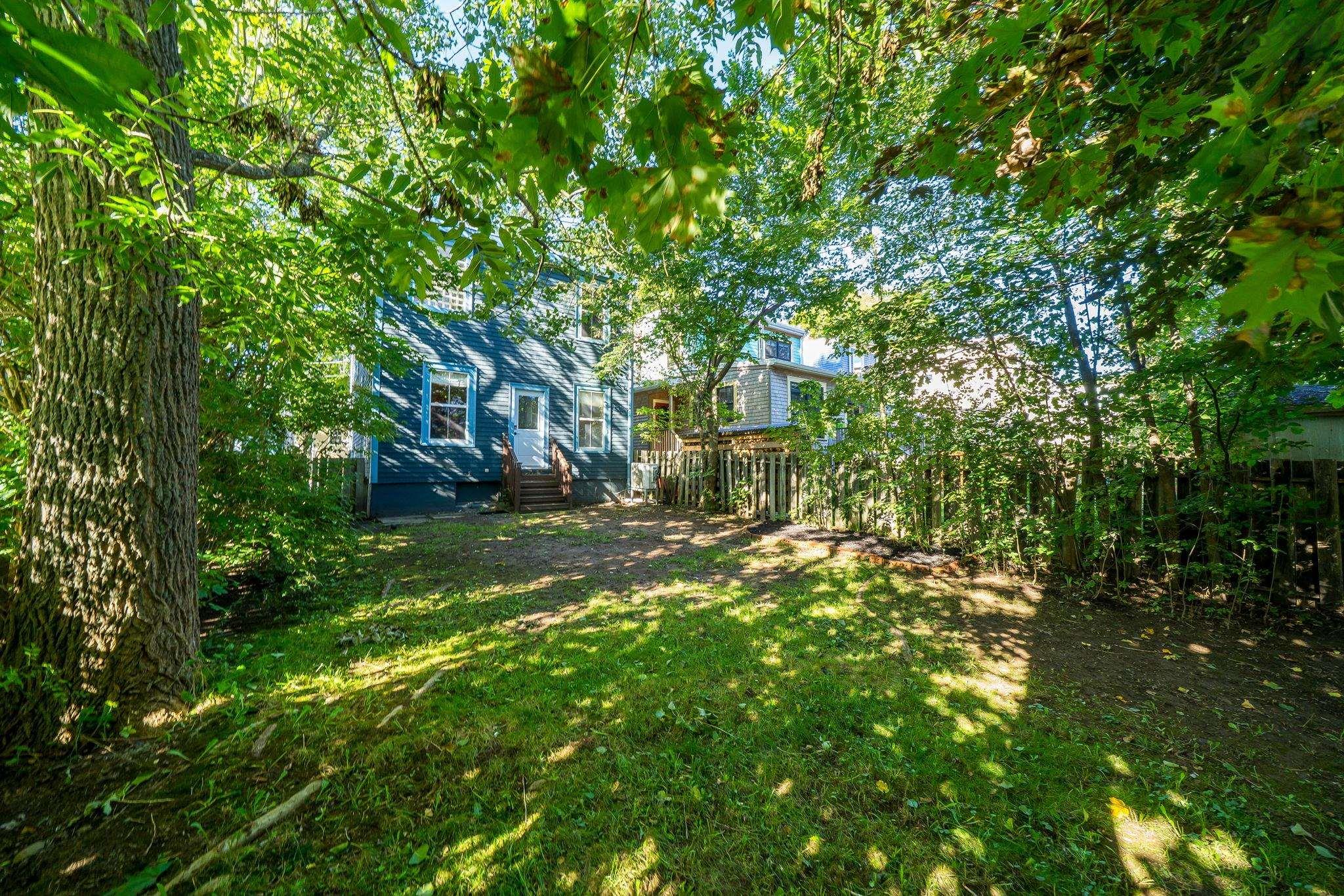 $769,900.00: 2615 Fuller Terrace, Halifax