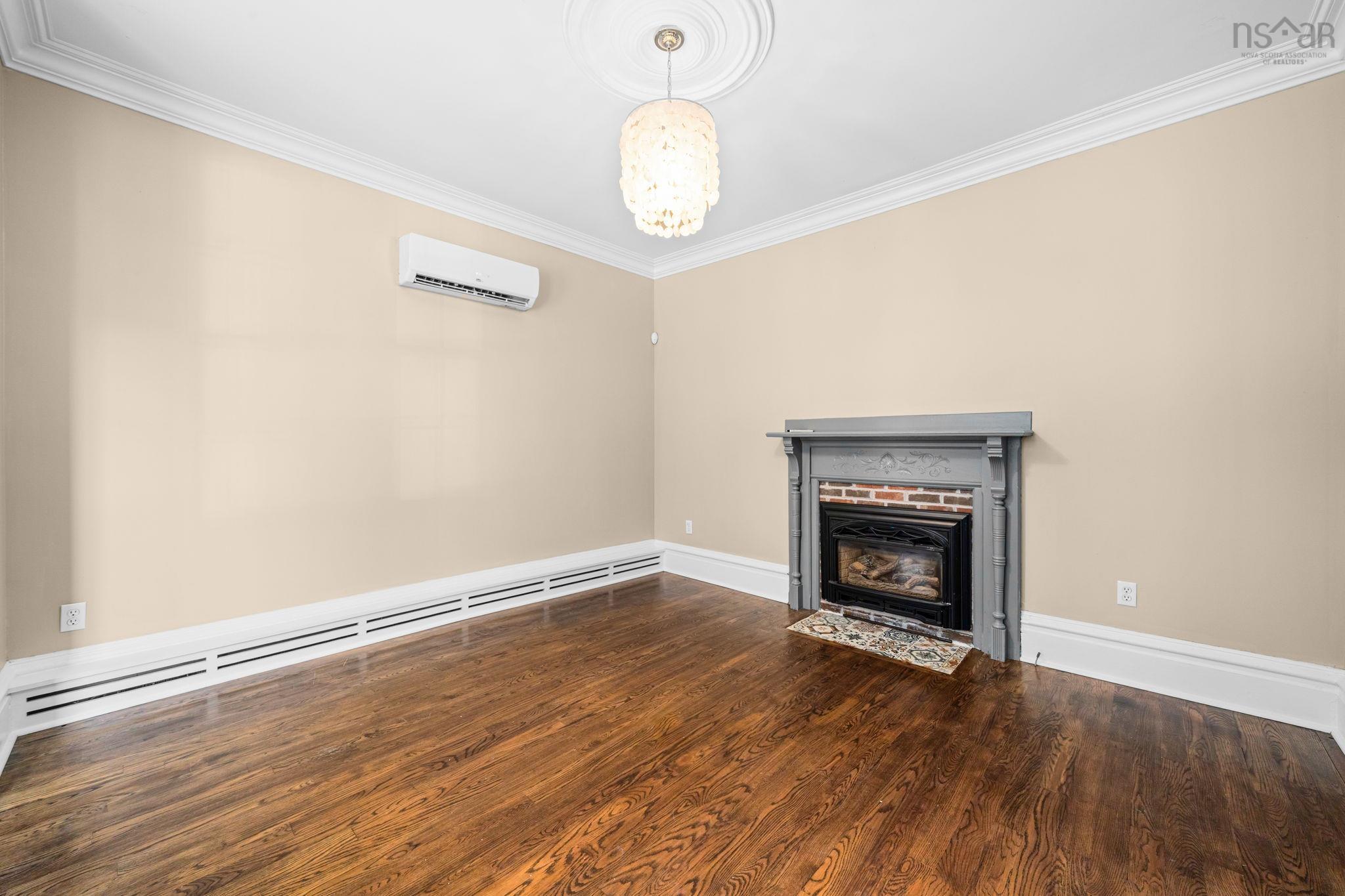 $769,900.00: 2615 Fuller Terrace, Halifax