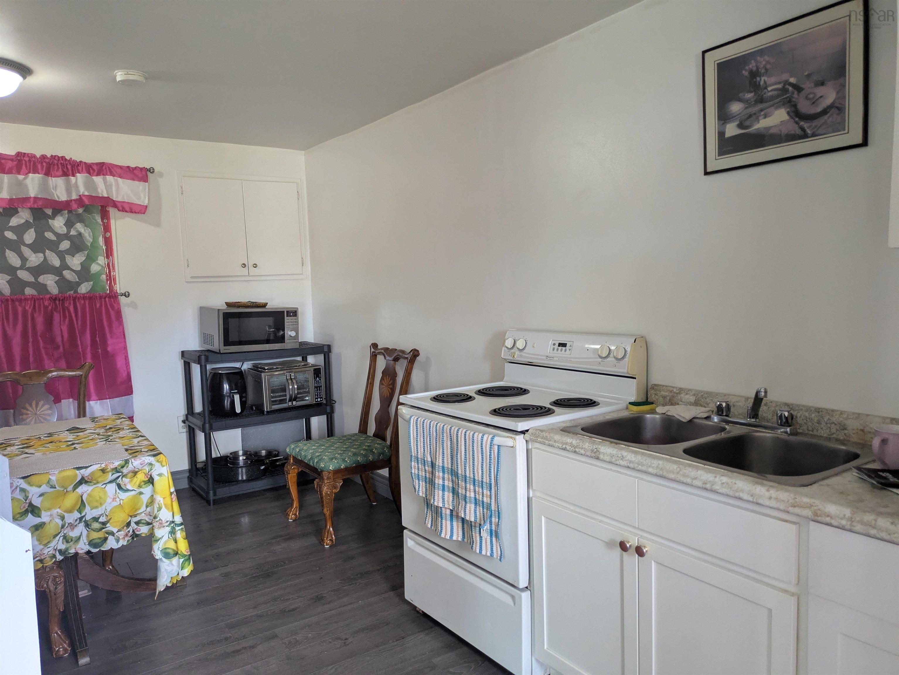 $269,500.00: 60 ALBA, ORANGEDALE Road W, Orangedale