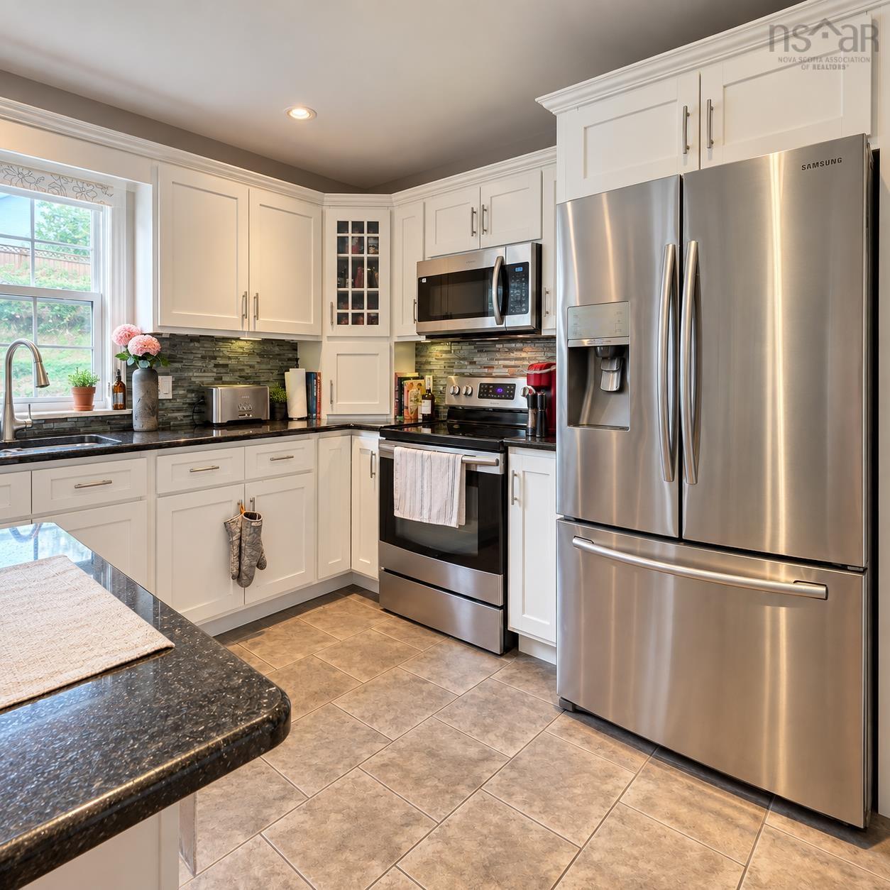 $550,000.00: 18 Canso Drive, Sydney