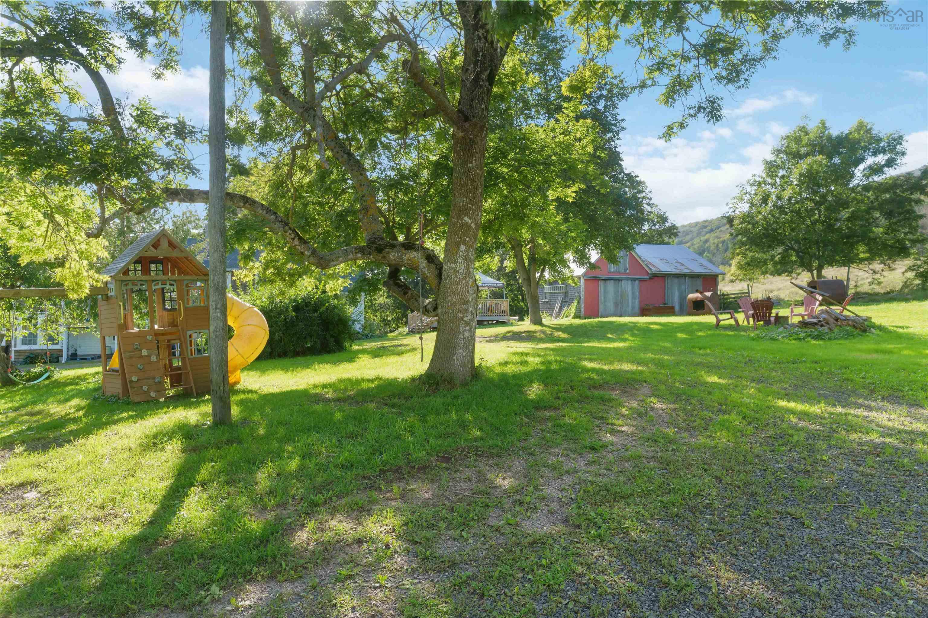 $799,000.00: 2591 Clarence Road, Clarence