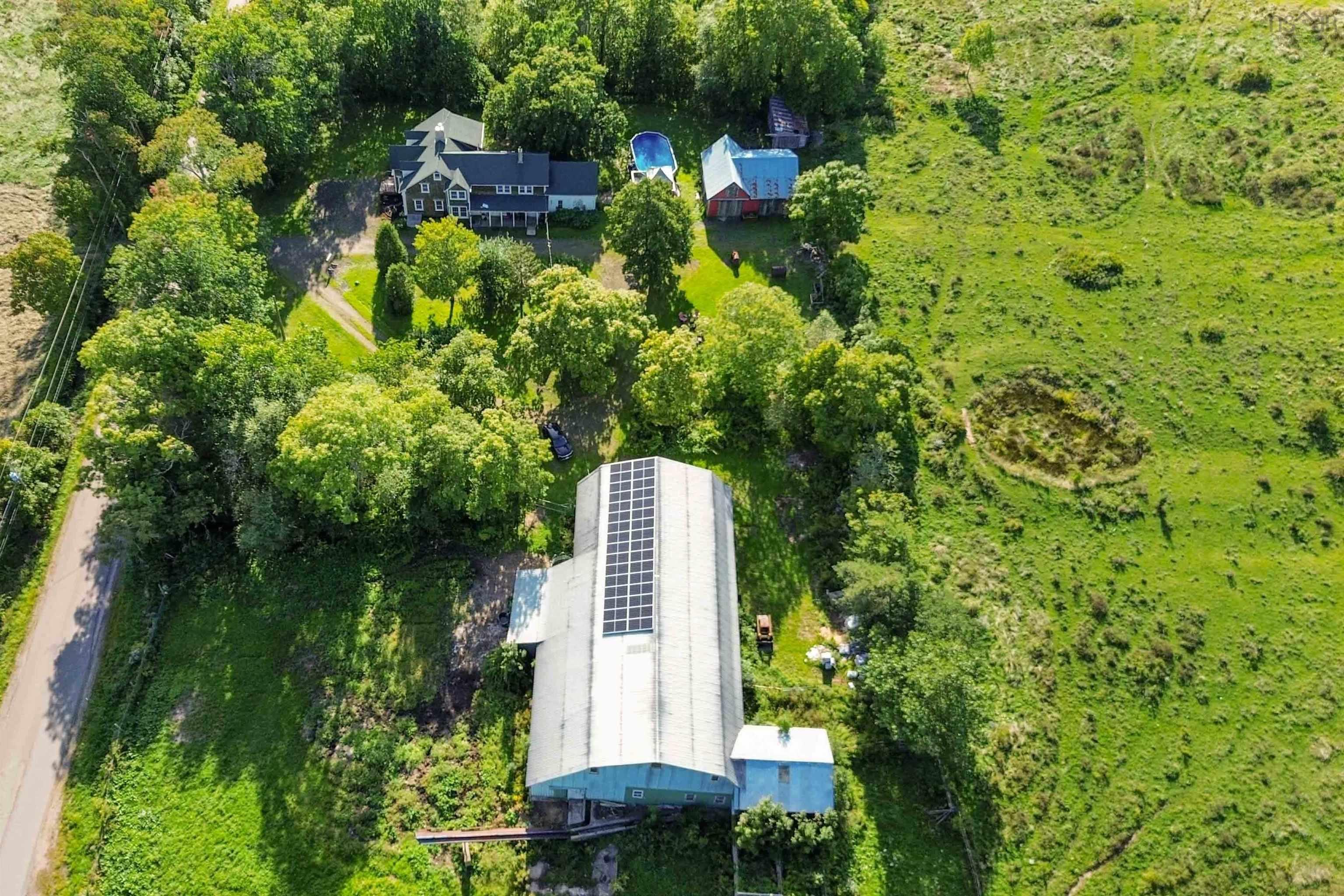 $799,000.00: 2591 Clarence Road, Clarence