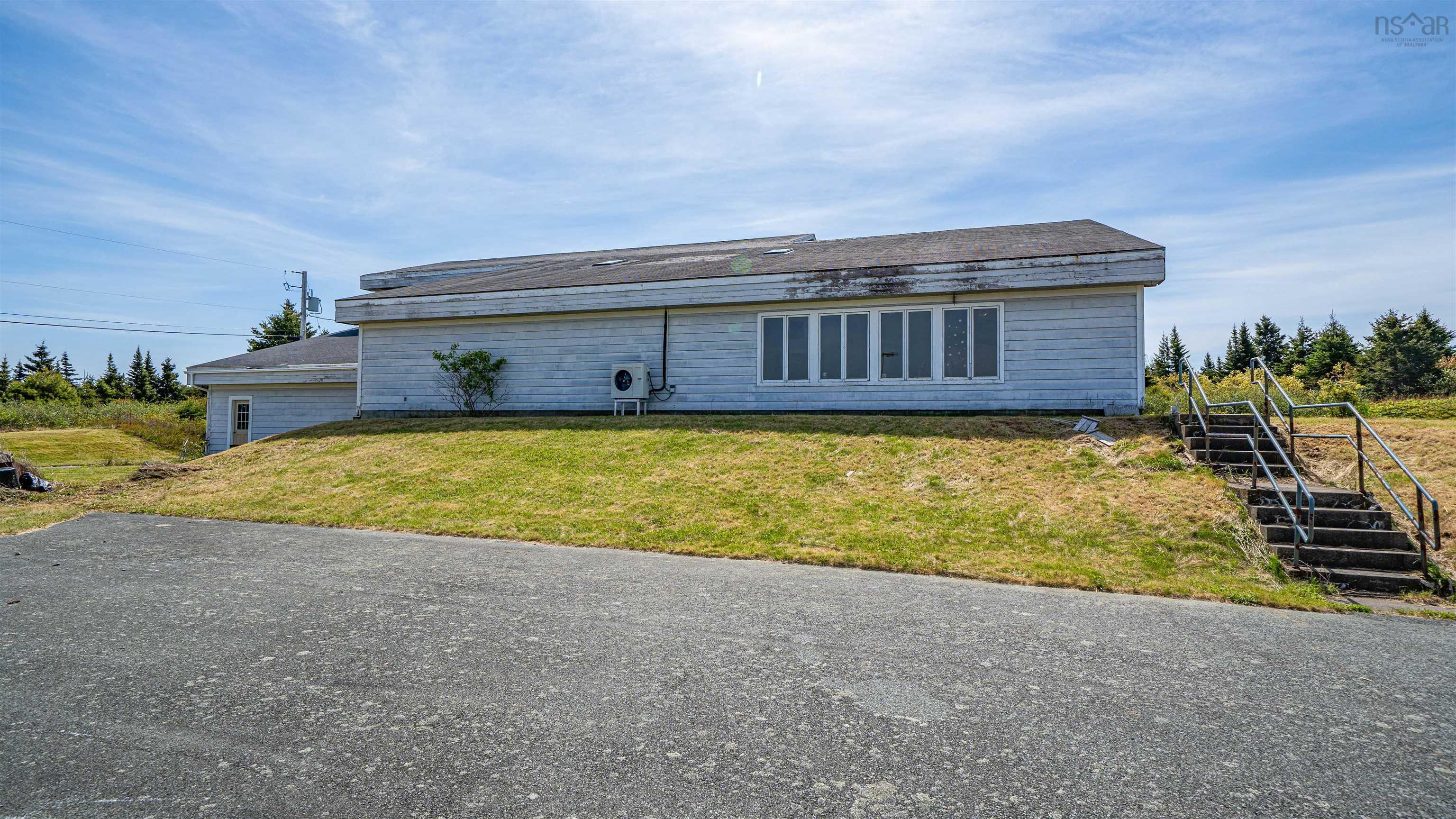$1,199,900.00: 1246 Ketch Harbour Road, Ketch Harbour