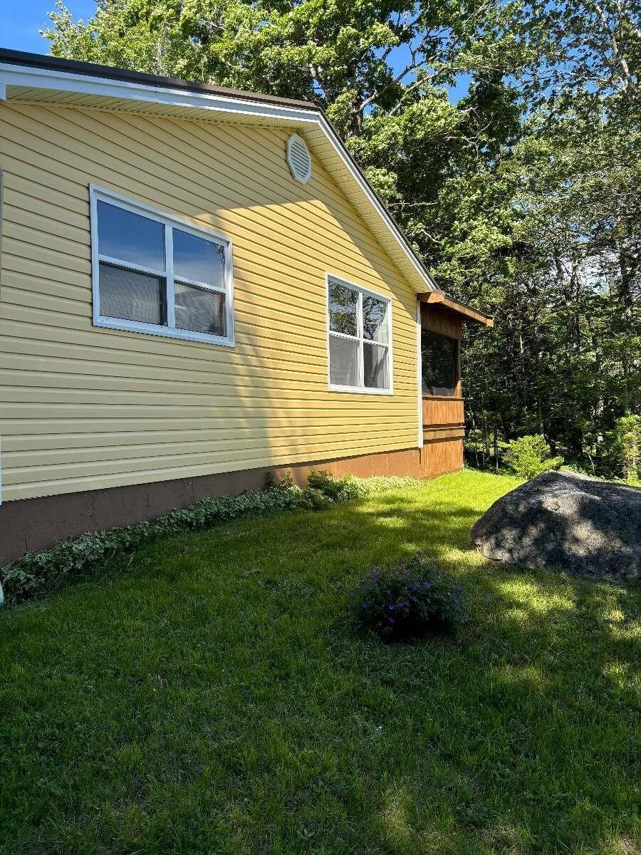 $359,900.00: 939 Dean Settlement Road, Trafalgar