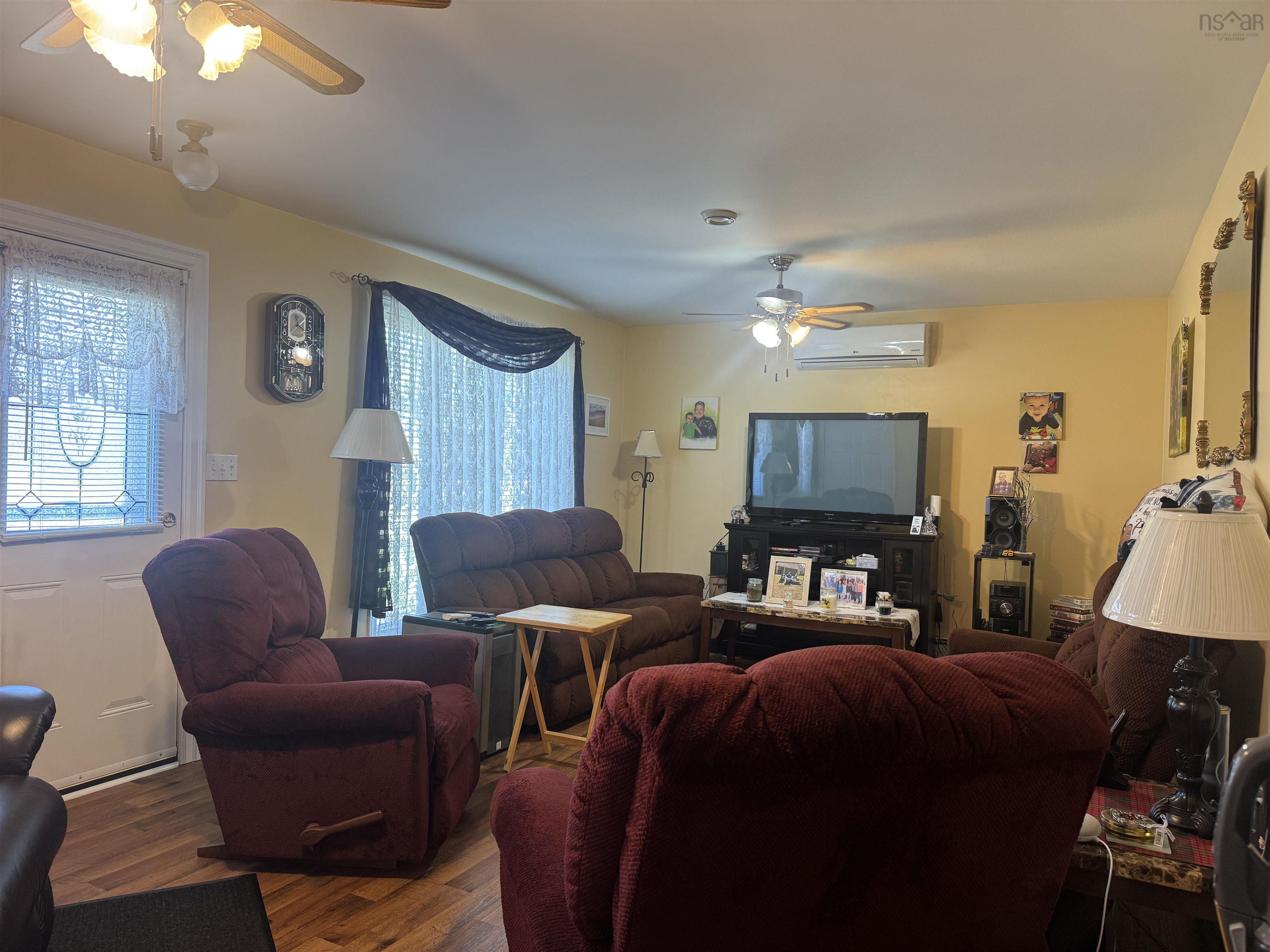 $369,000.00: 281 Park Road, Florence