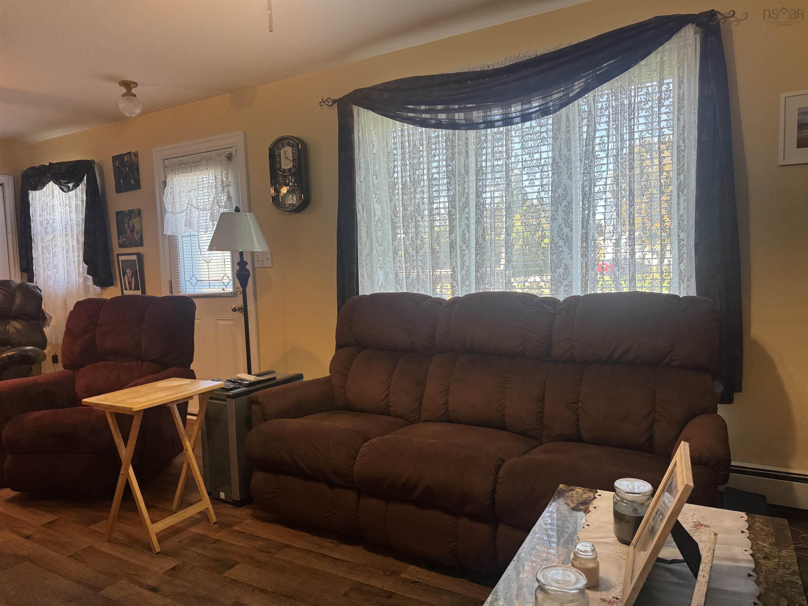 $369,000.00: 281 Park Road, Florence