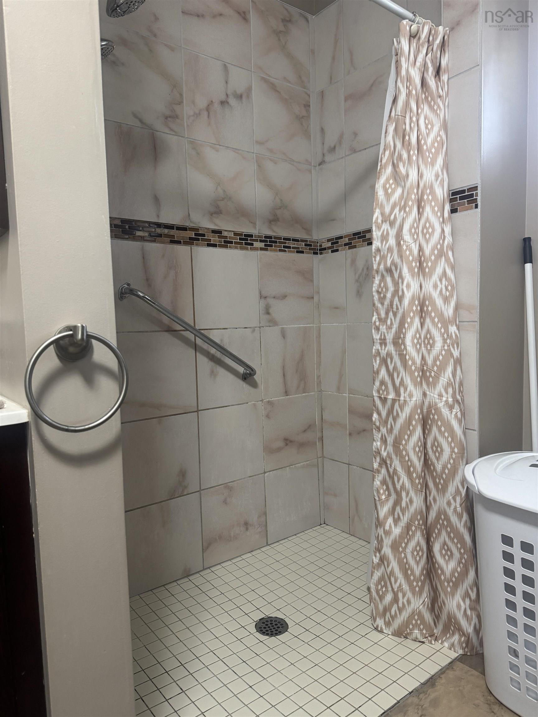 $369,000.00: 281 Park Road, Florence