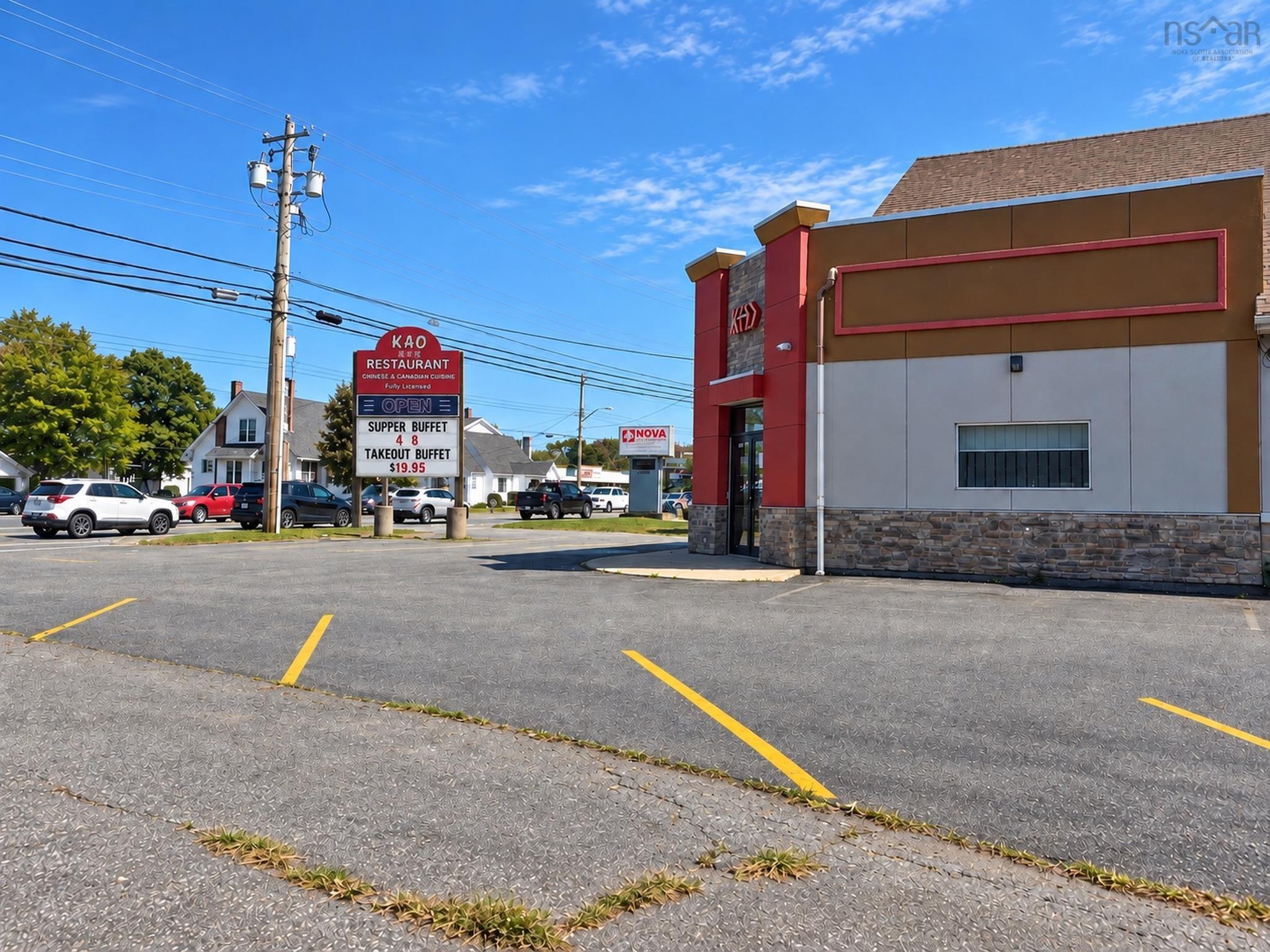 $970,000.00: 8986 Commercial Street, New Minas