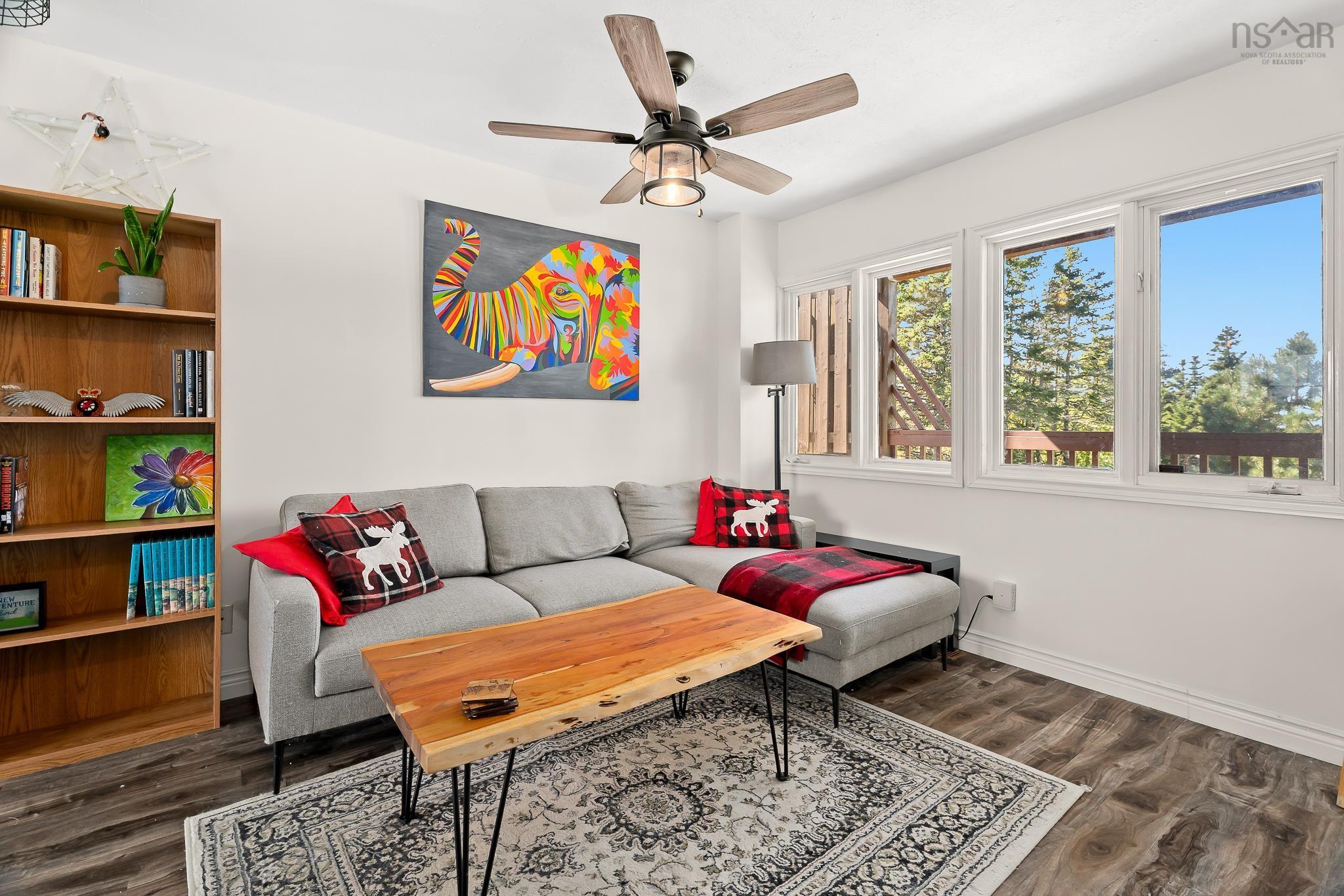$549,900.00: 449 Causeway Road, Seaforth