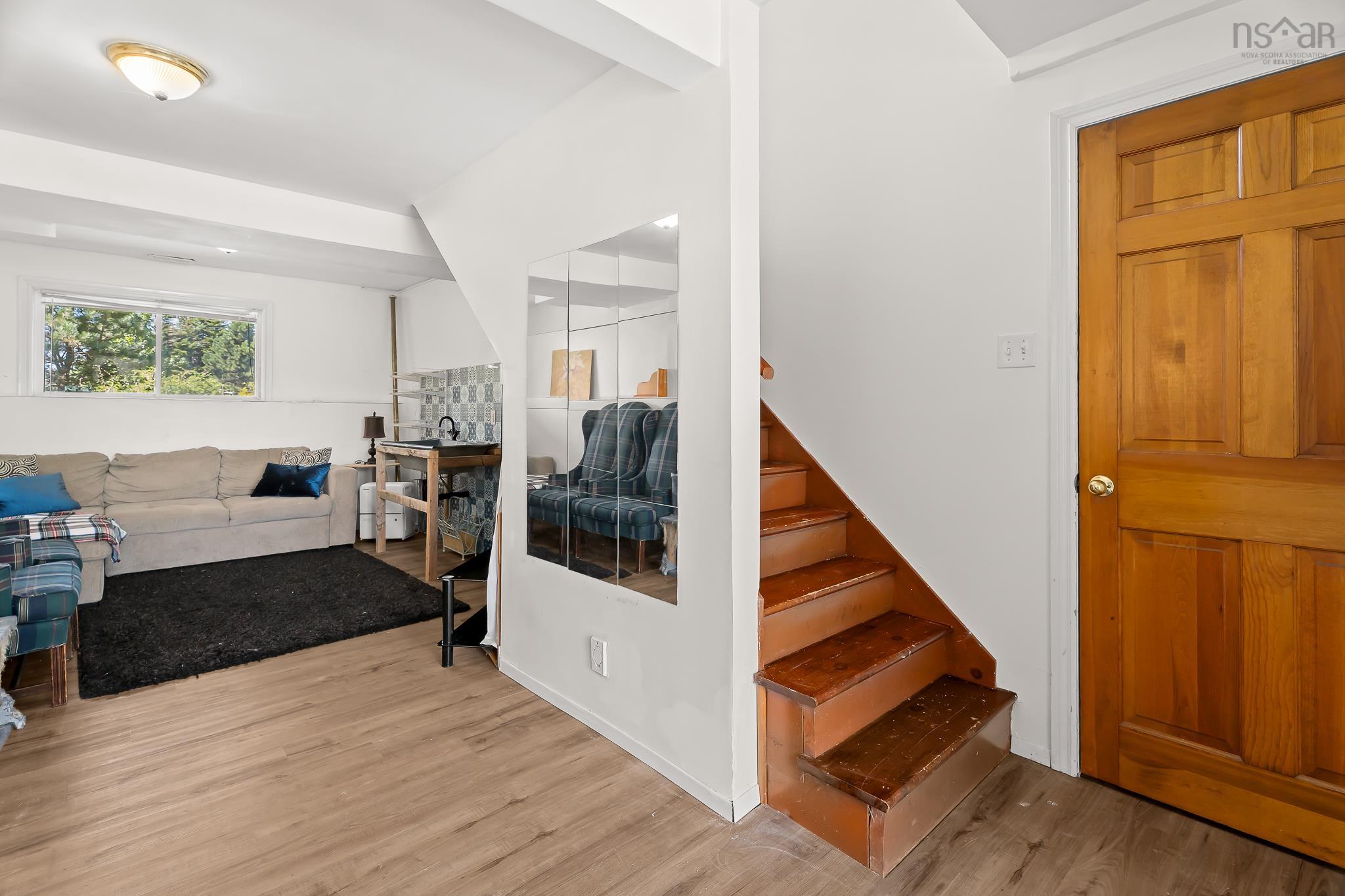 $549,900.00: 449 Causeway Road, Seaforth
