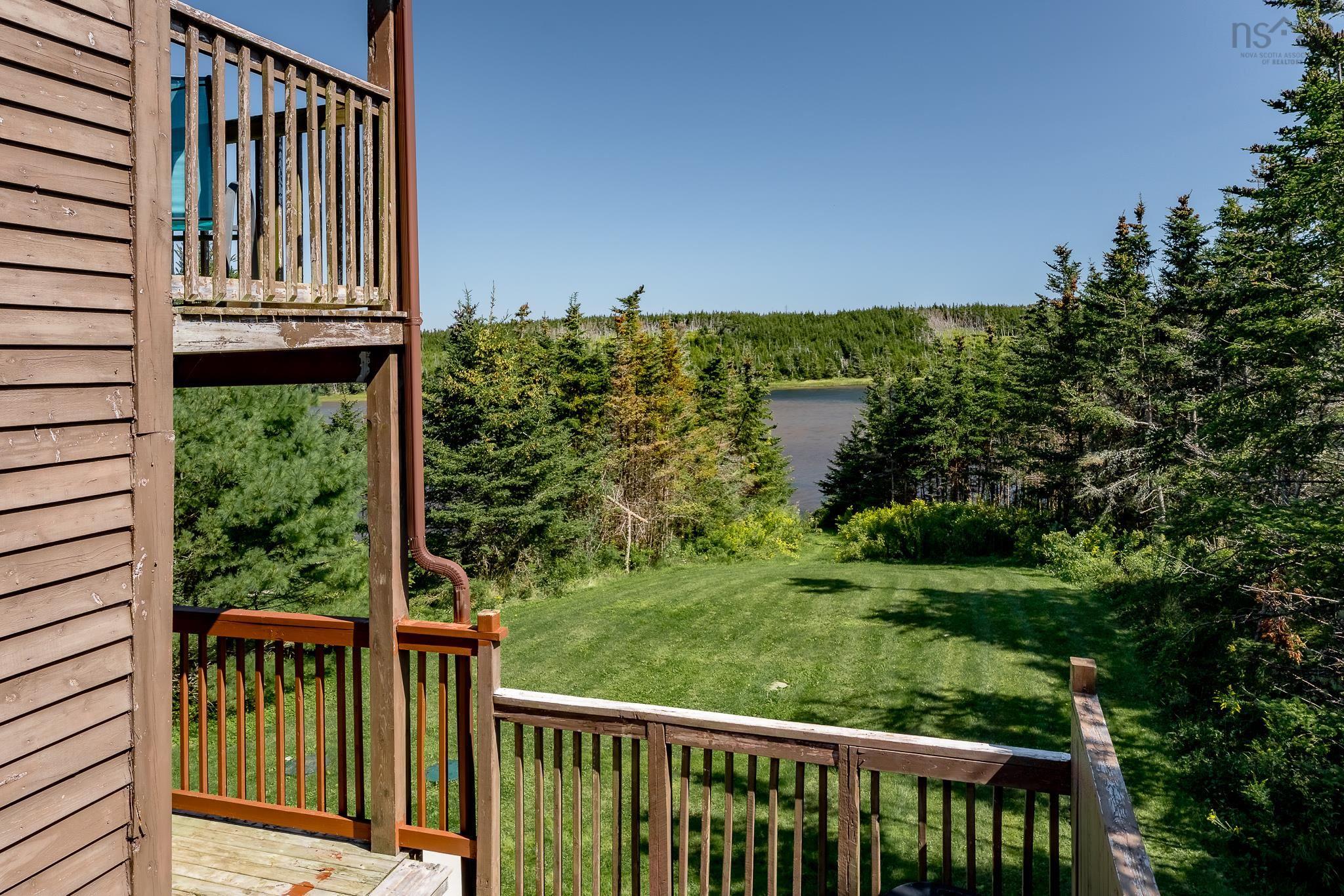 $549,900.00: 449 Causeway Road, Seaforth