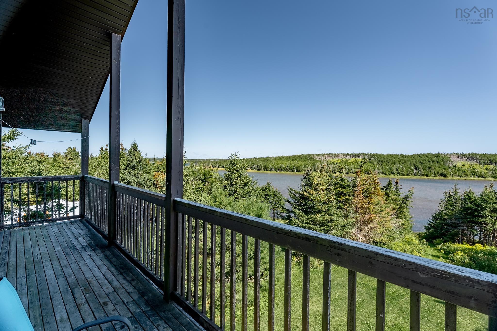 $549,900.00: 449 Causeway Road, Seaforth