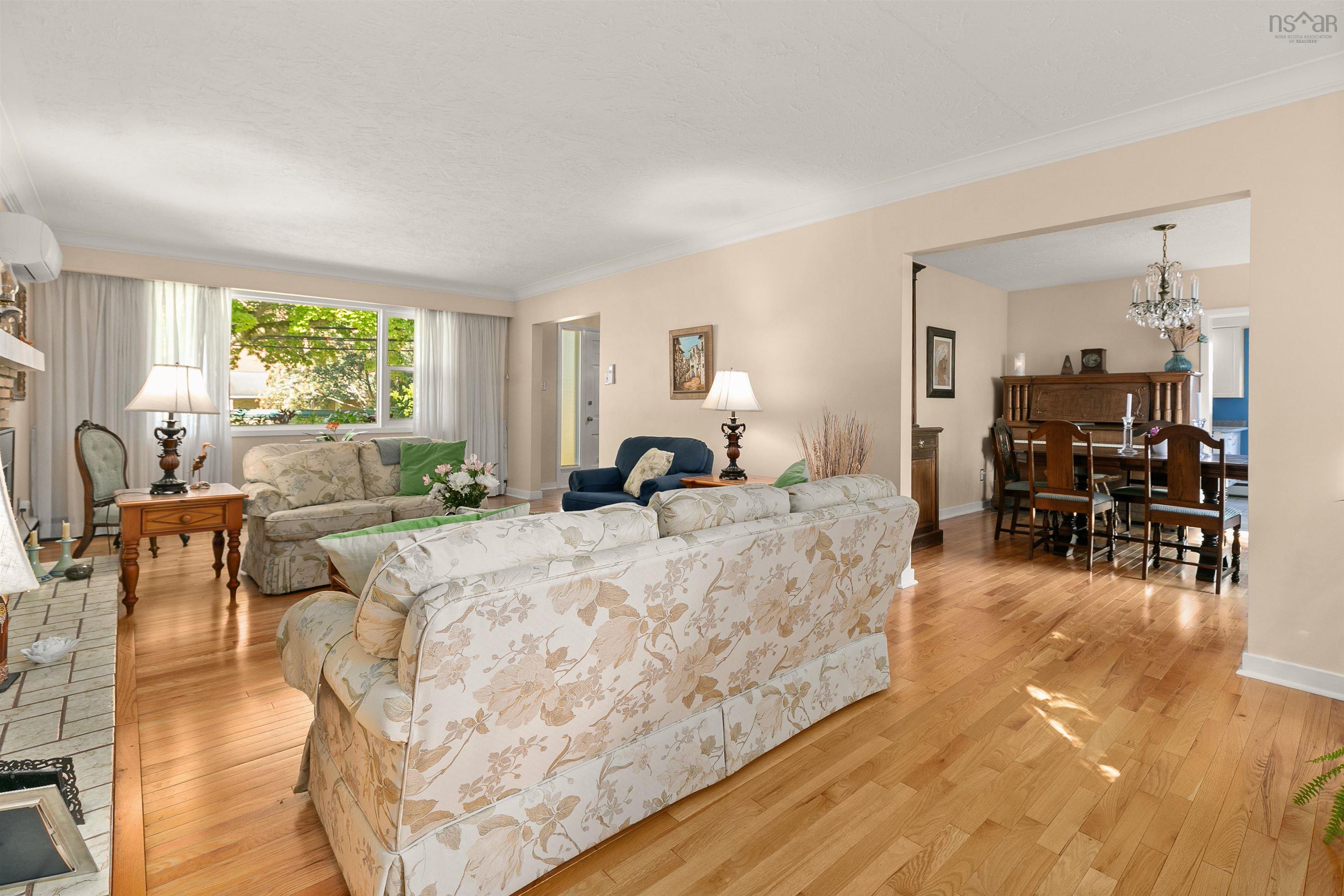 $1,199,900.00: 881 Tower Road, Halifax