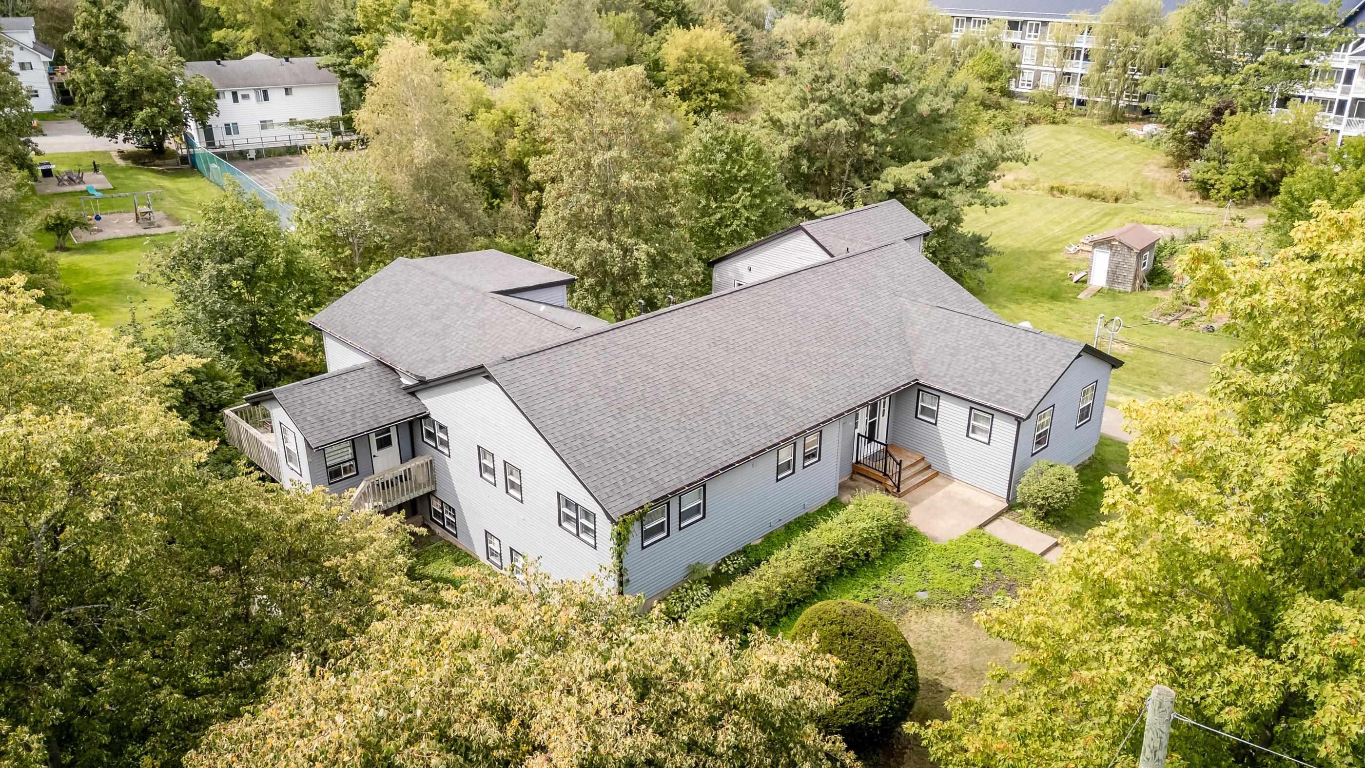 $1,035,000.00: 18 Woodman Road, Wolfville