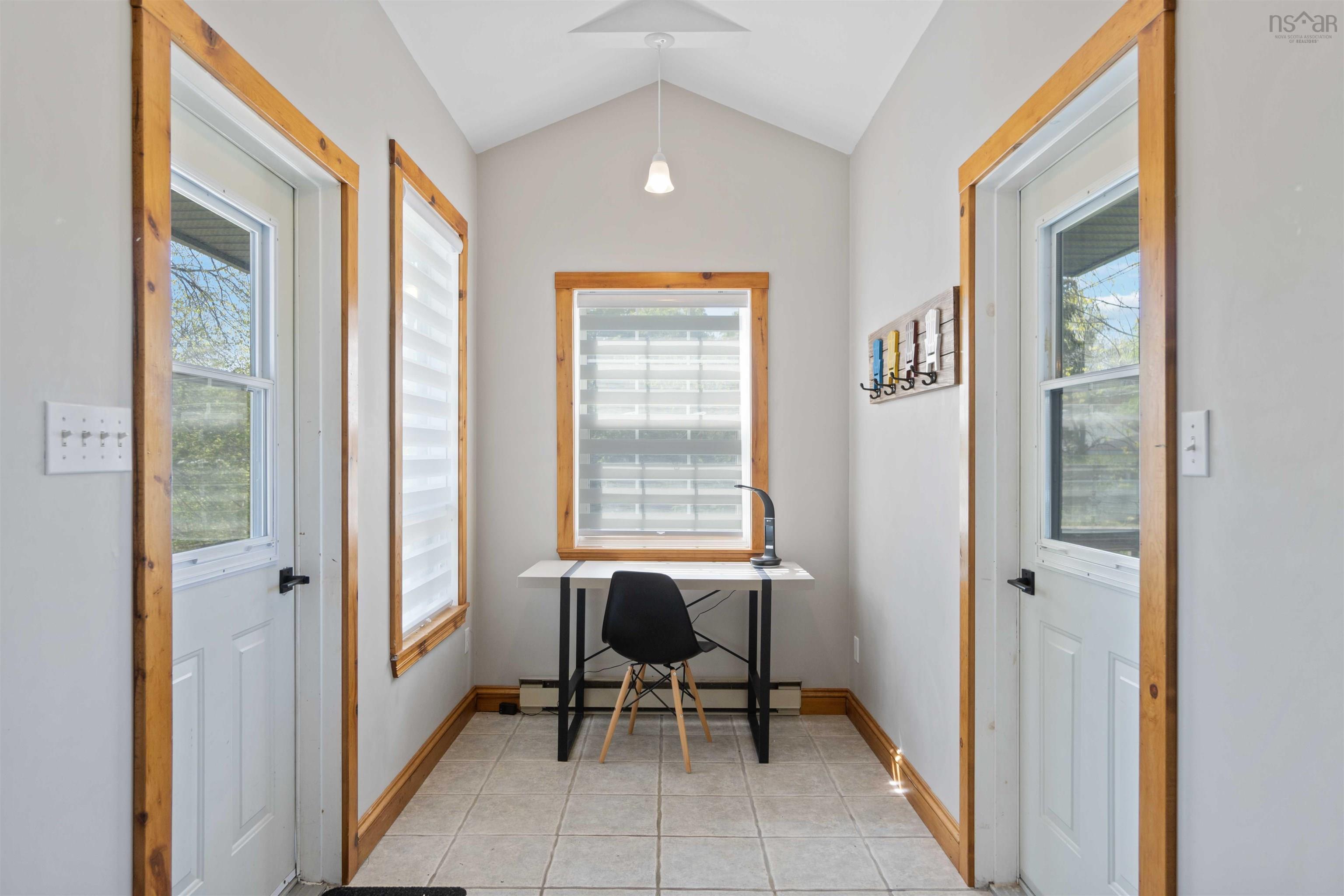 $1,035,000.00: 18 Woodman Road, Wolfville