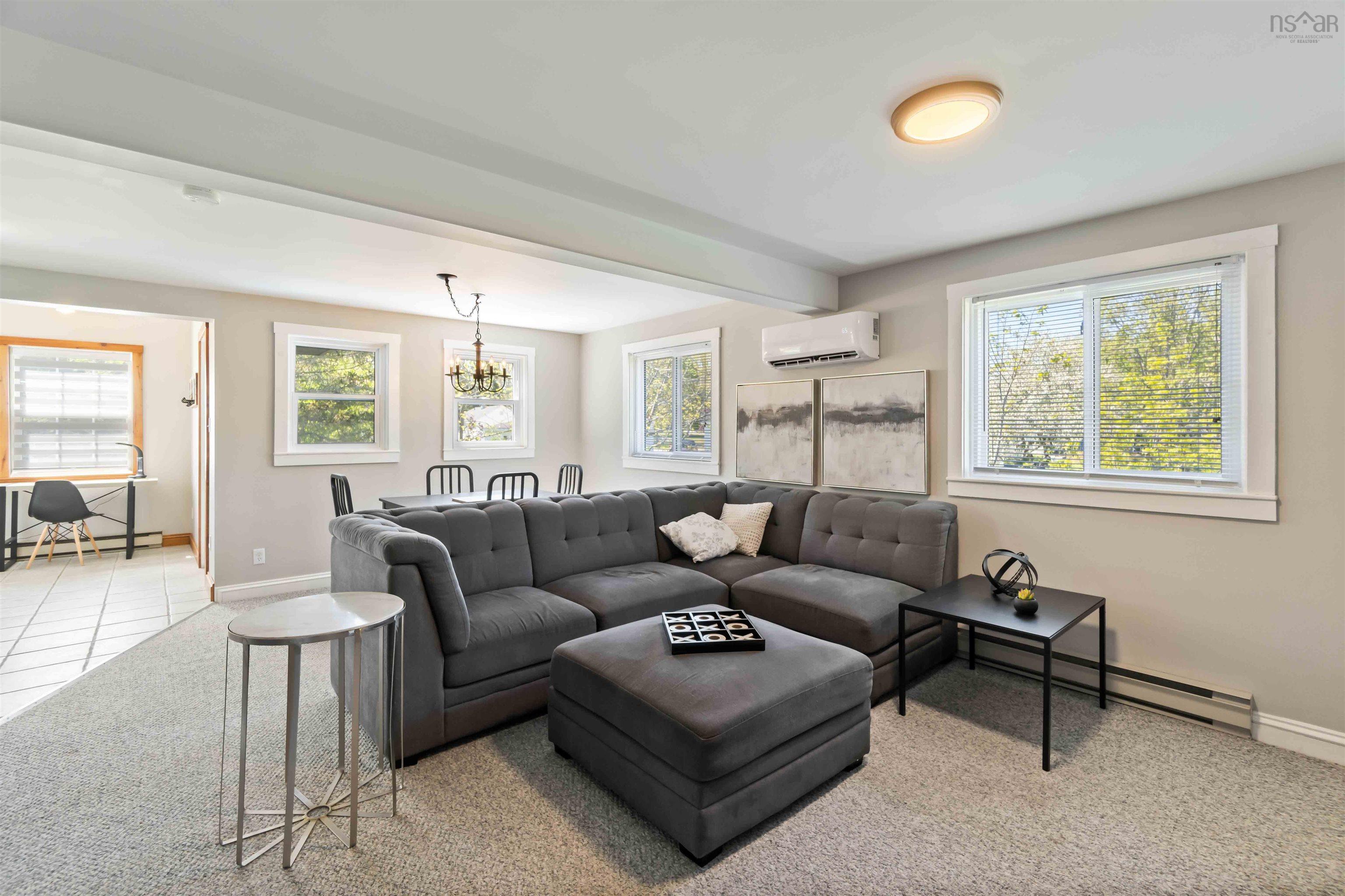 $1,035,000.00: 18 Woodman Road, Wolfville