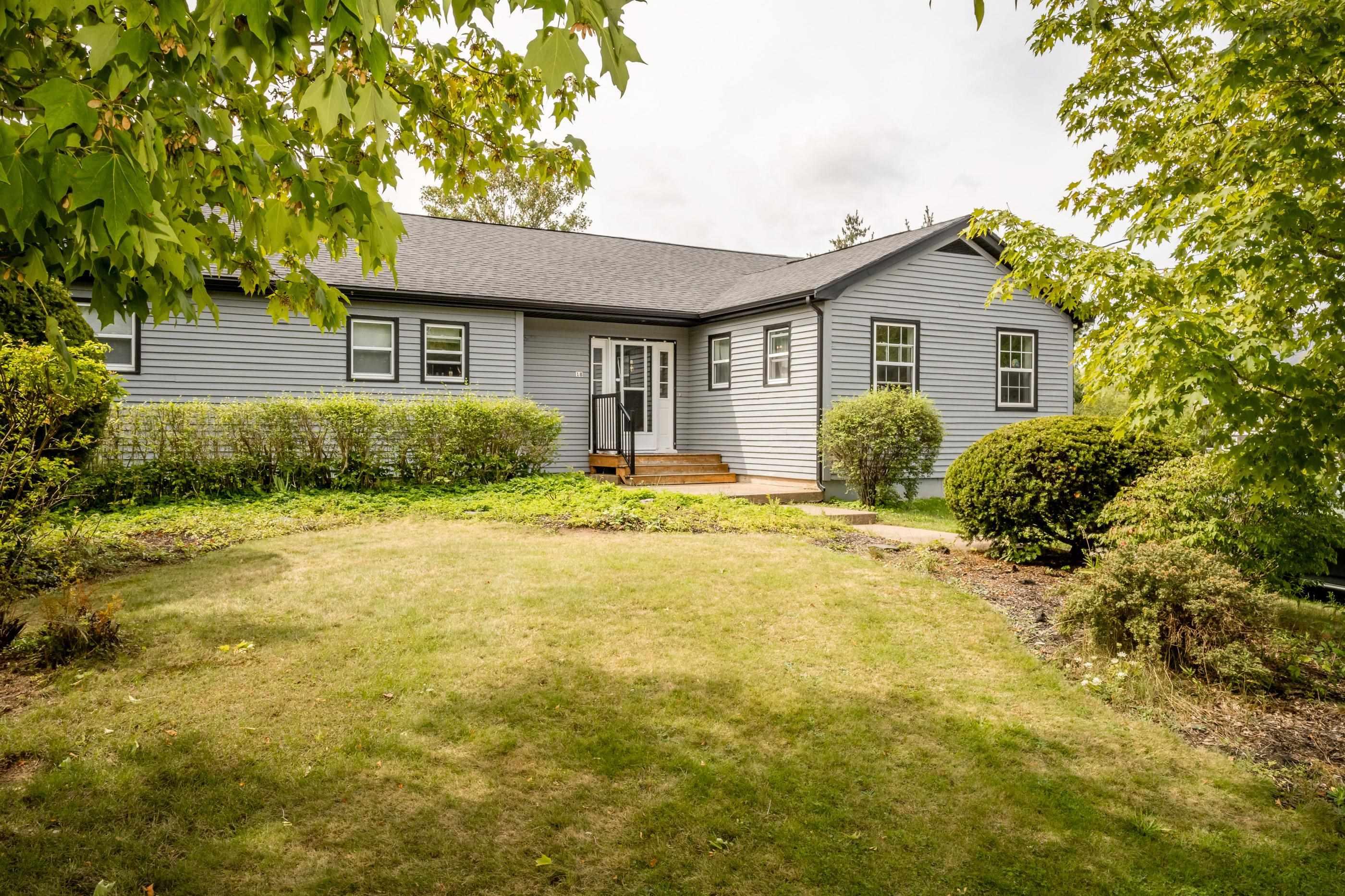 $1,035,000.00: 18 Woodman Road, Wolfville