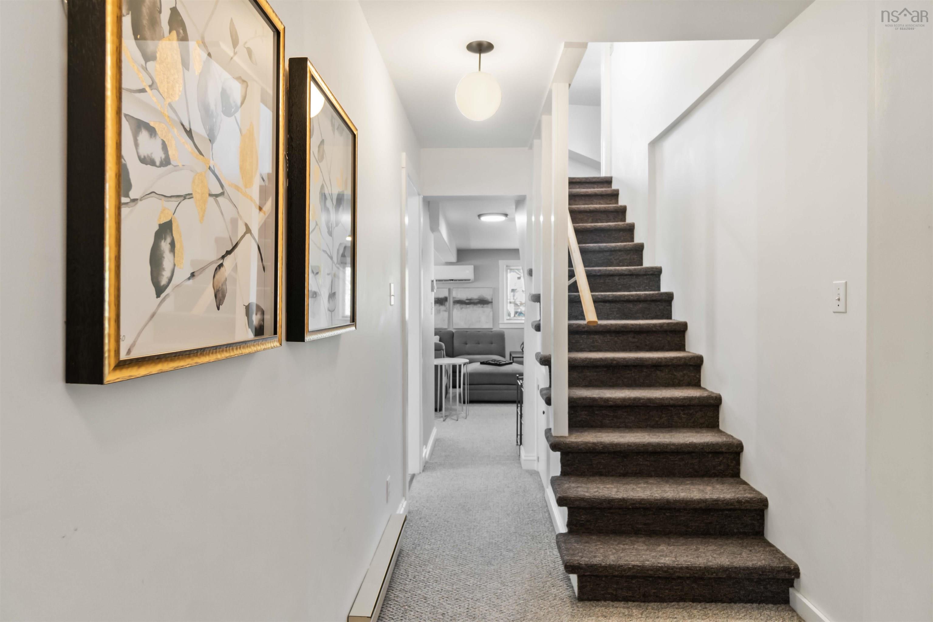 $1,035,000.00: 18 Woodman Road, Wolfville