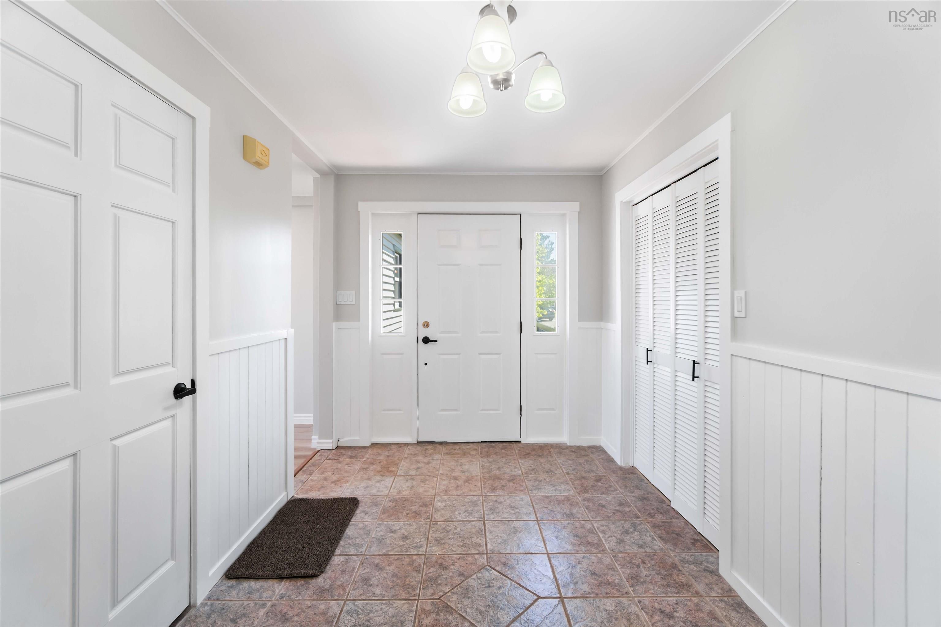 $1,035,000.00: 18 Woodman Road, Wolfville