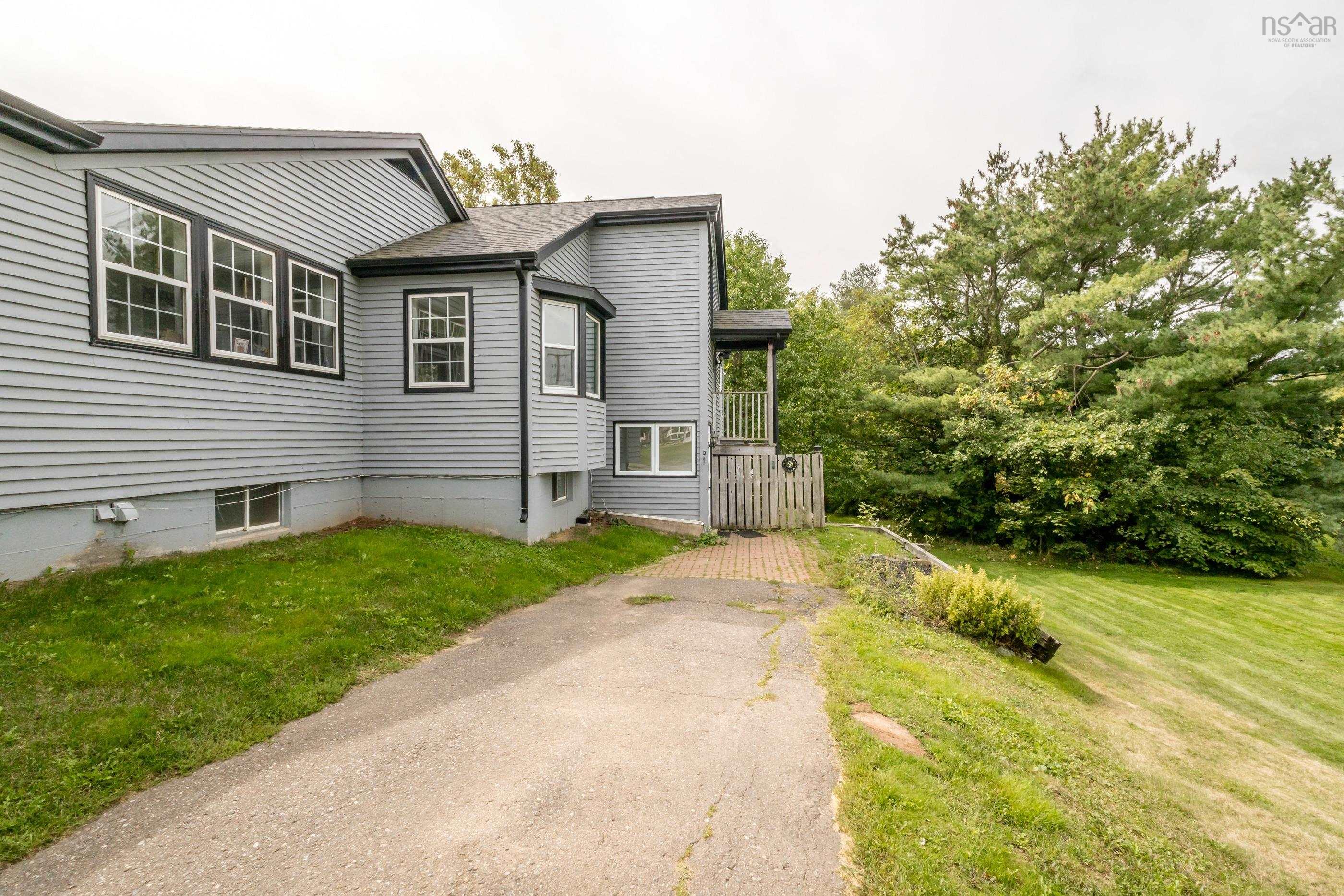 $1,035,000.00: 18 Woodman Road, Wolfville