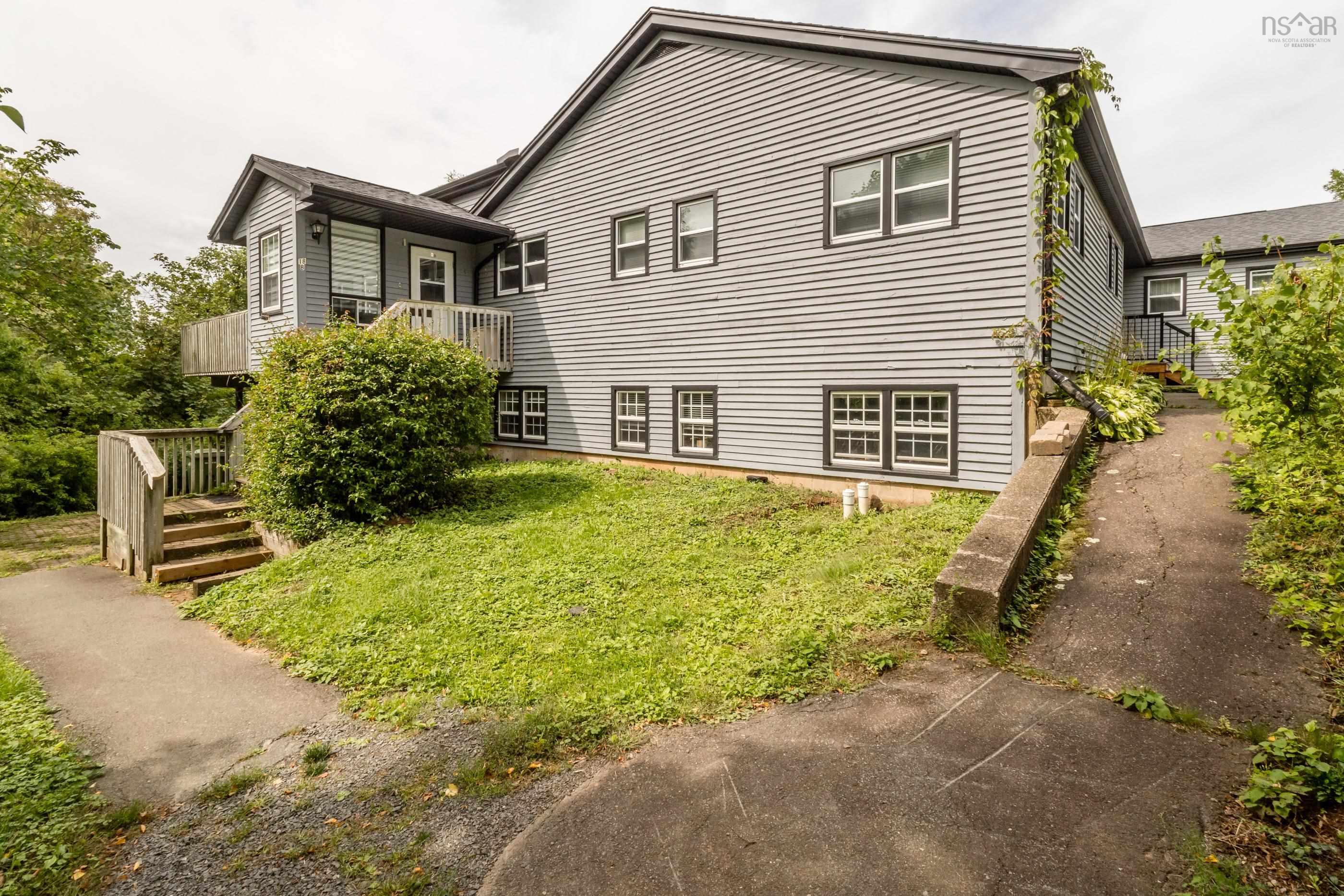 $1,035,000.00: 18 Woodman Road, Wolfville