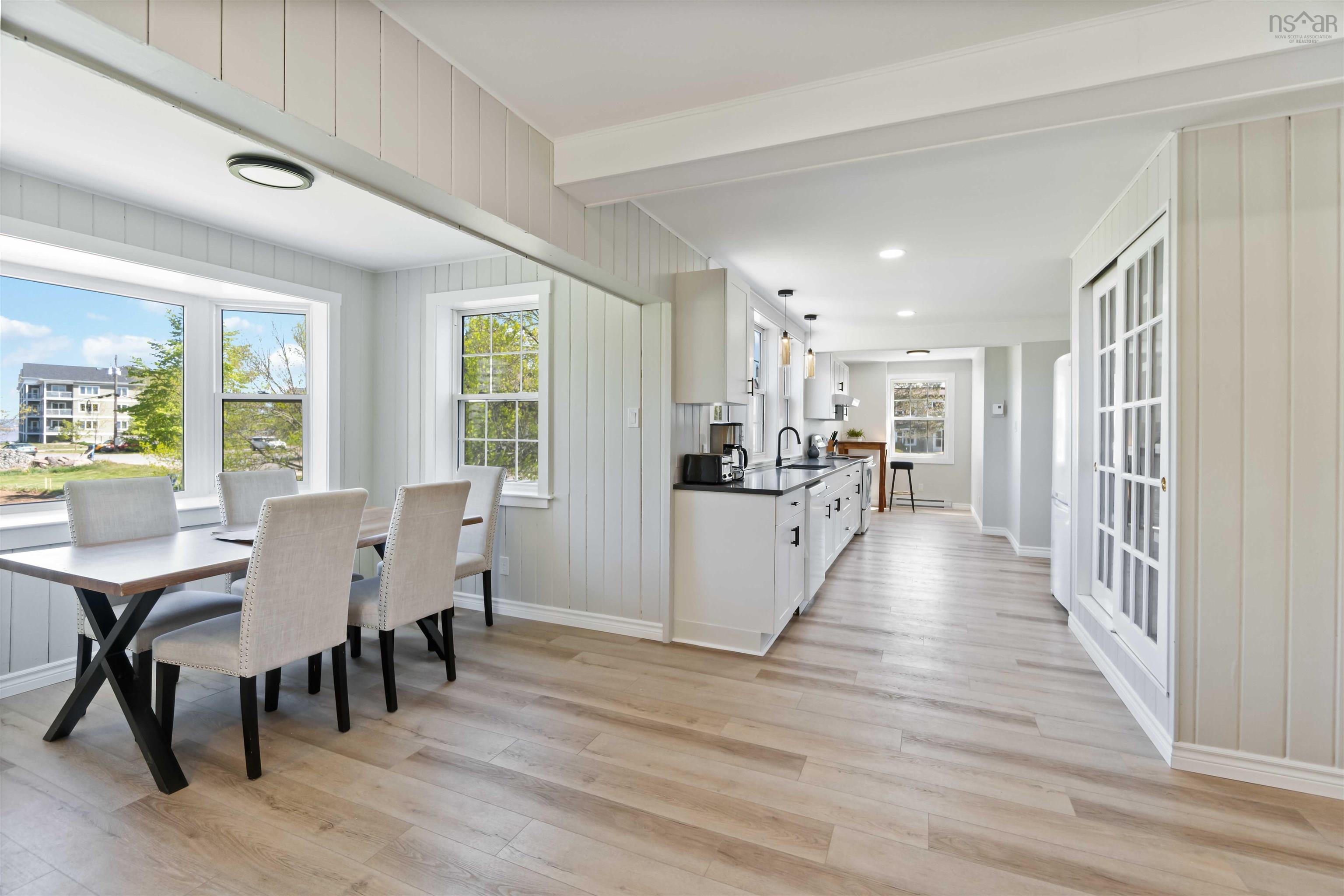 $1,035,000.00: 18 Woodman Road, Wolfville