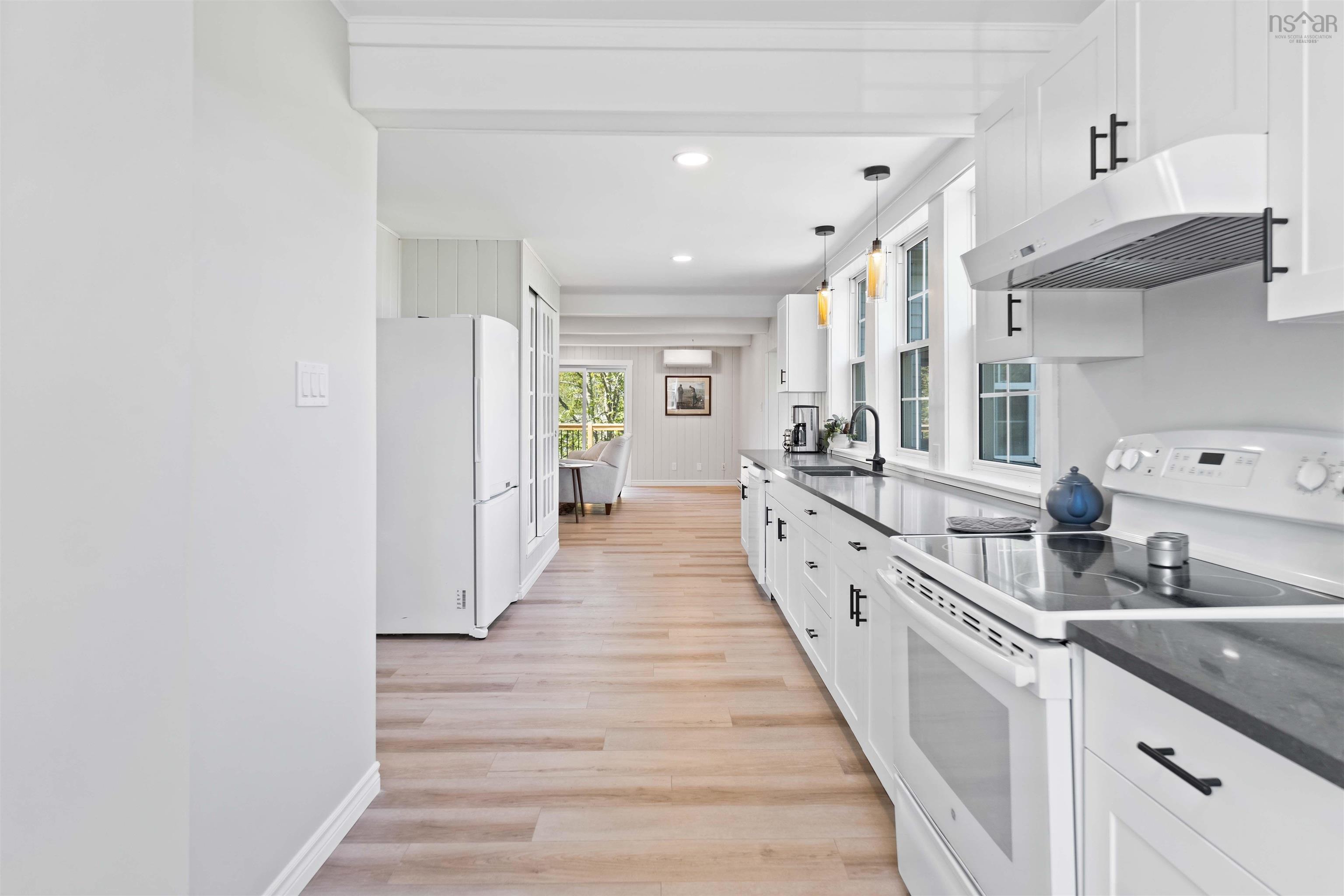 $1,035,000.00: 18 Woodman Road, Wolfville