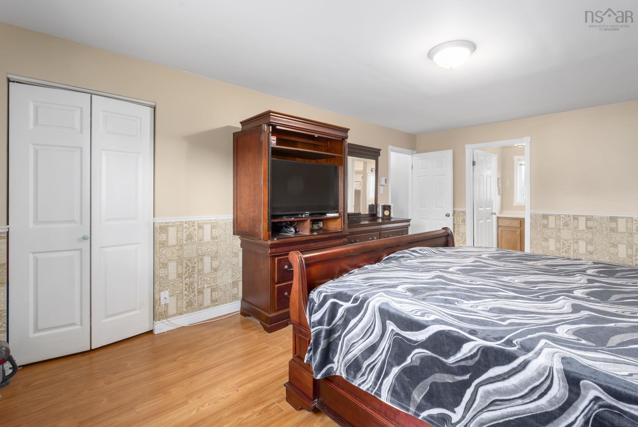 $640,000.00: 46 Cherry Lane, Bridgewater