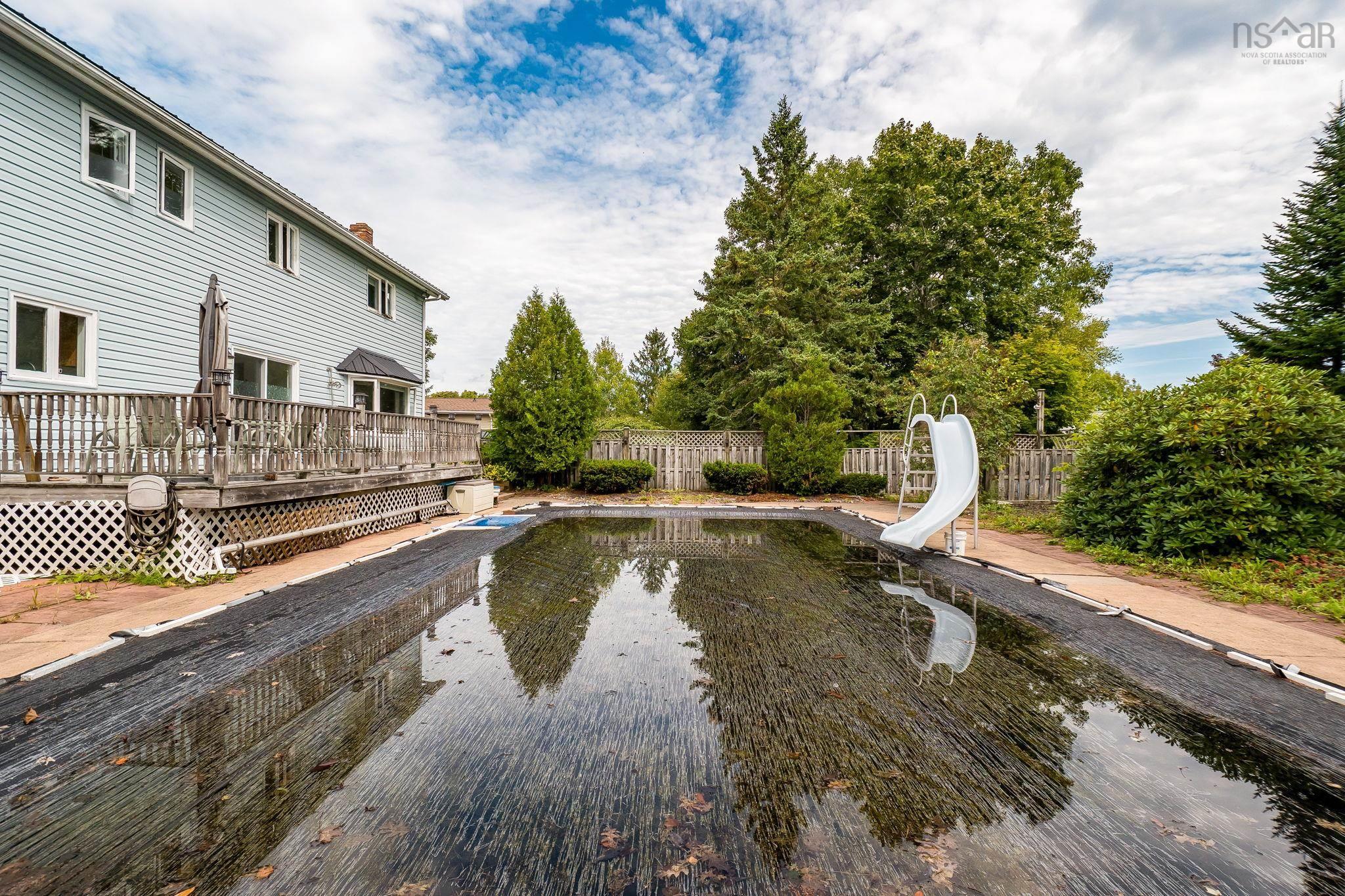 $640,000.00: 46 Cherry Lane, Bridgewater