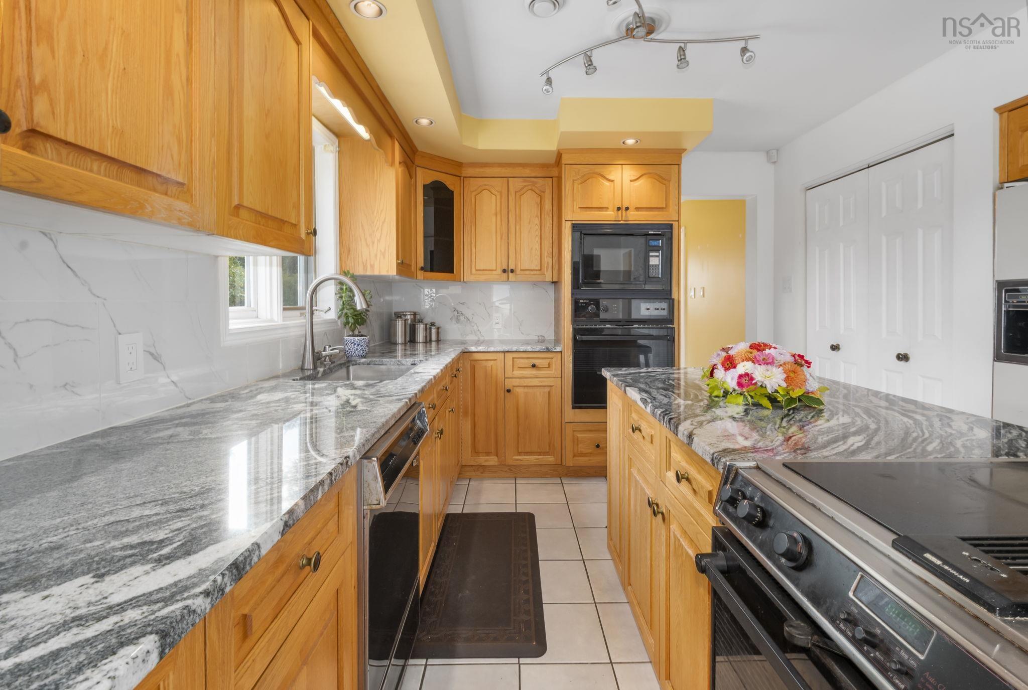 $640,000.00: 46 Cherry Lane, Bridgewater