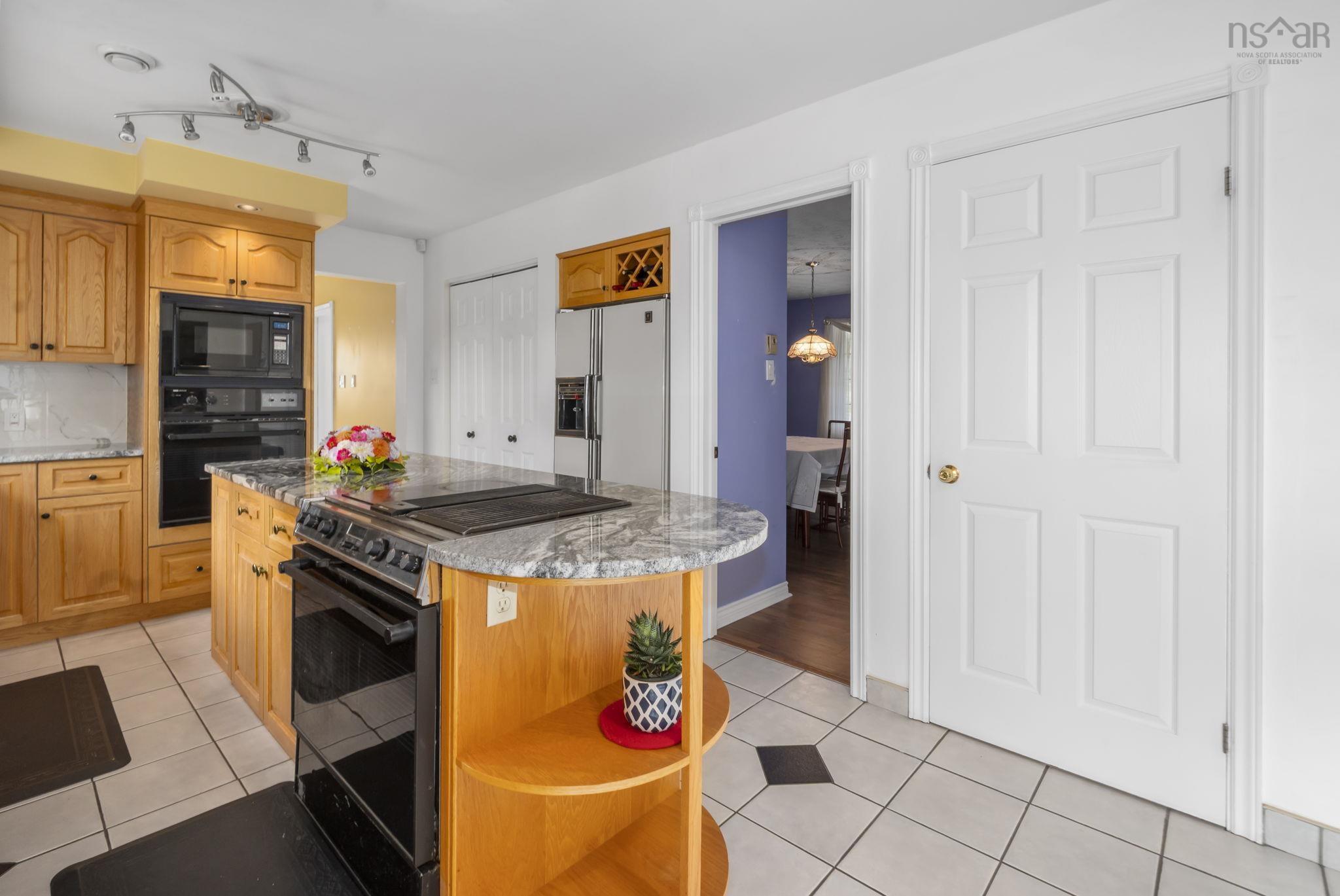 $640,000.00: 46 Cherry Lane, Bridgewater