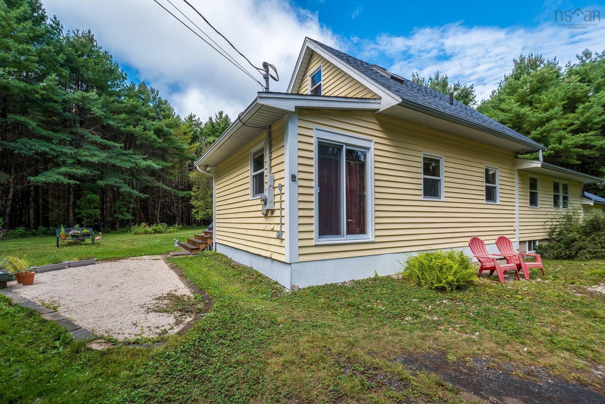 $409,900.00: 2699 Cornwall Road, Middle New Cornwall