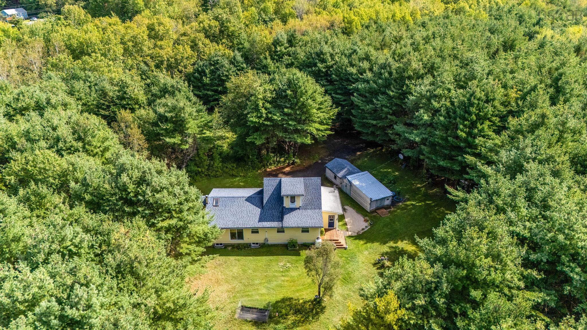 $409,900.00: 2699 Cornwall Road, Middle New Cornwall