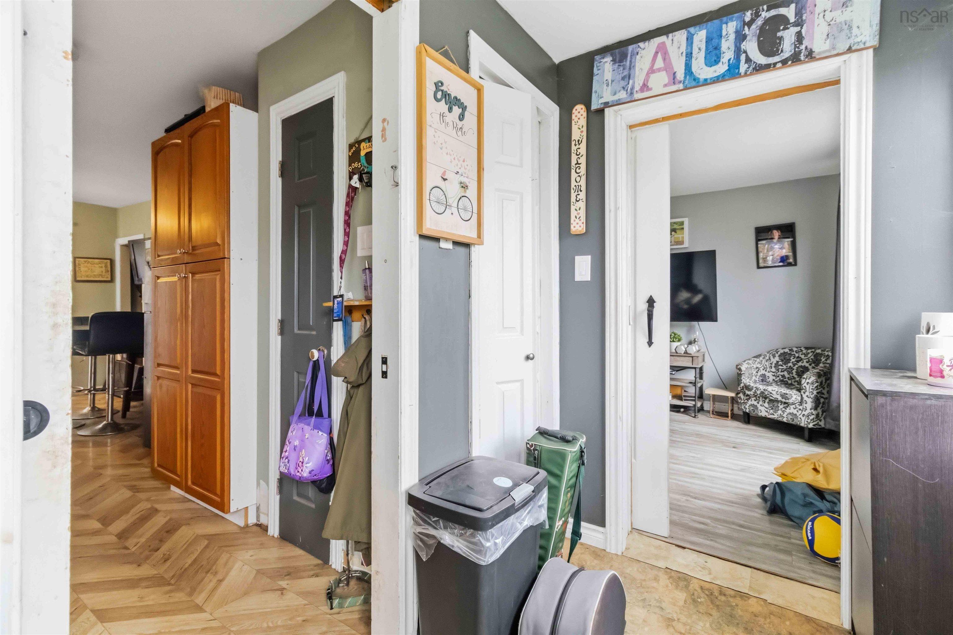 $499,000.00: 55 Coronation Avenue, Fairview